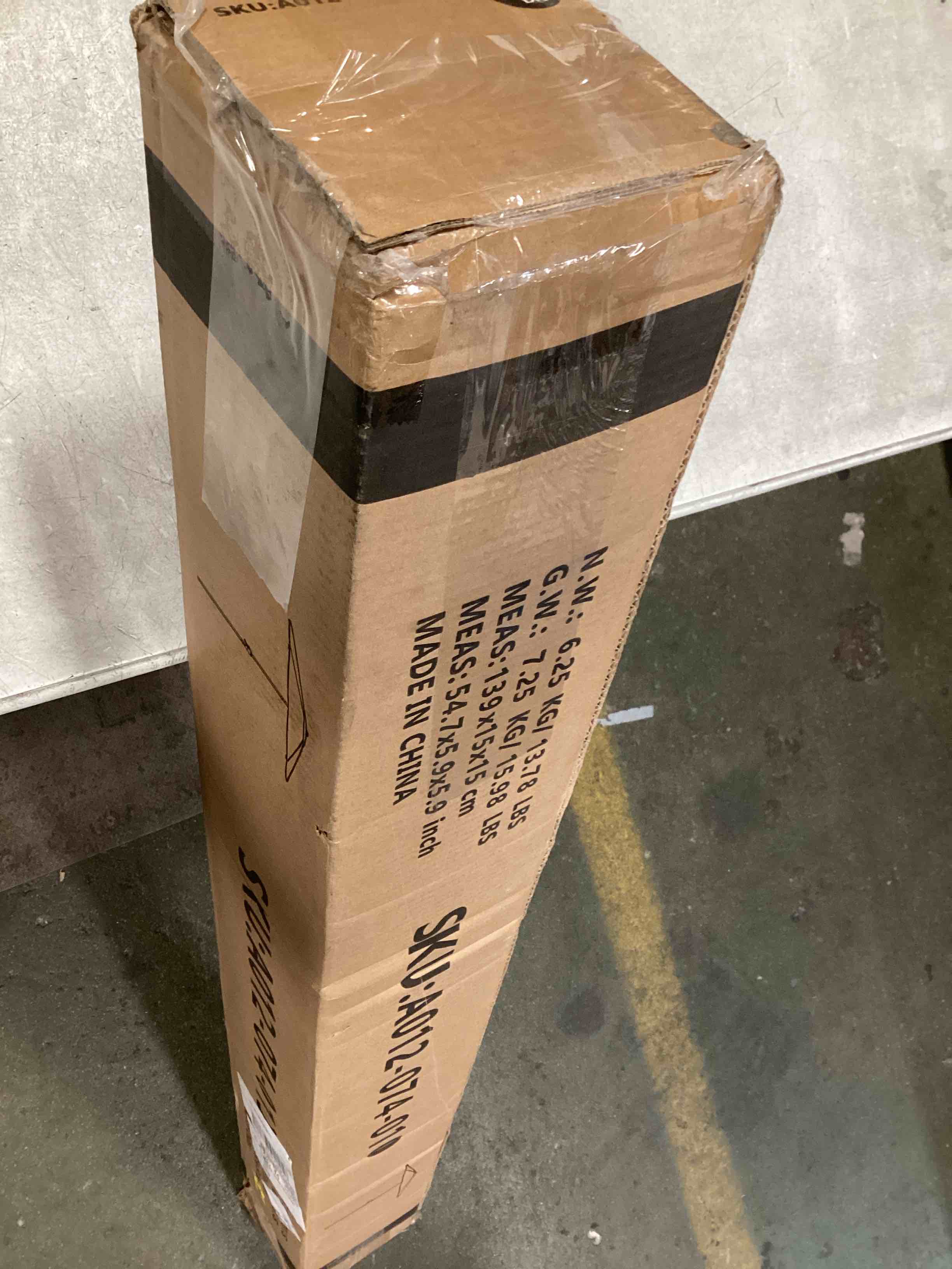 https://s3.amazonaws.com/lotting-images-prod/bidfta/PNK3701639_1749820132116.jpeg