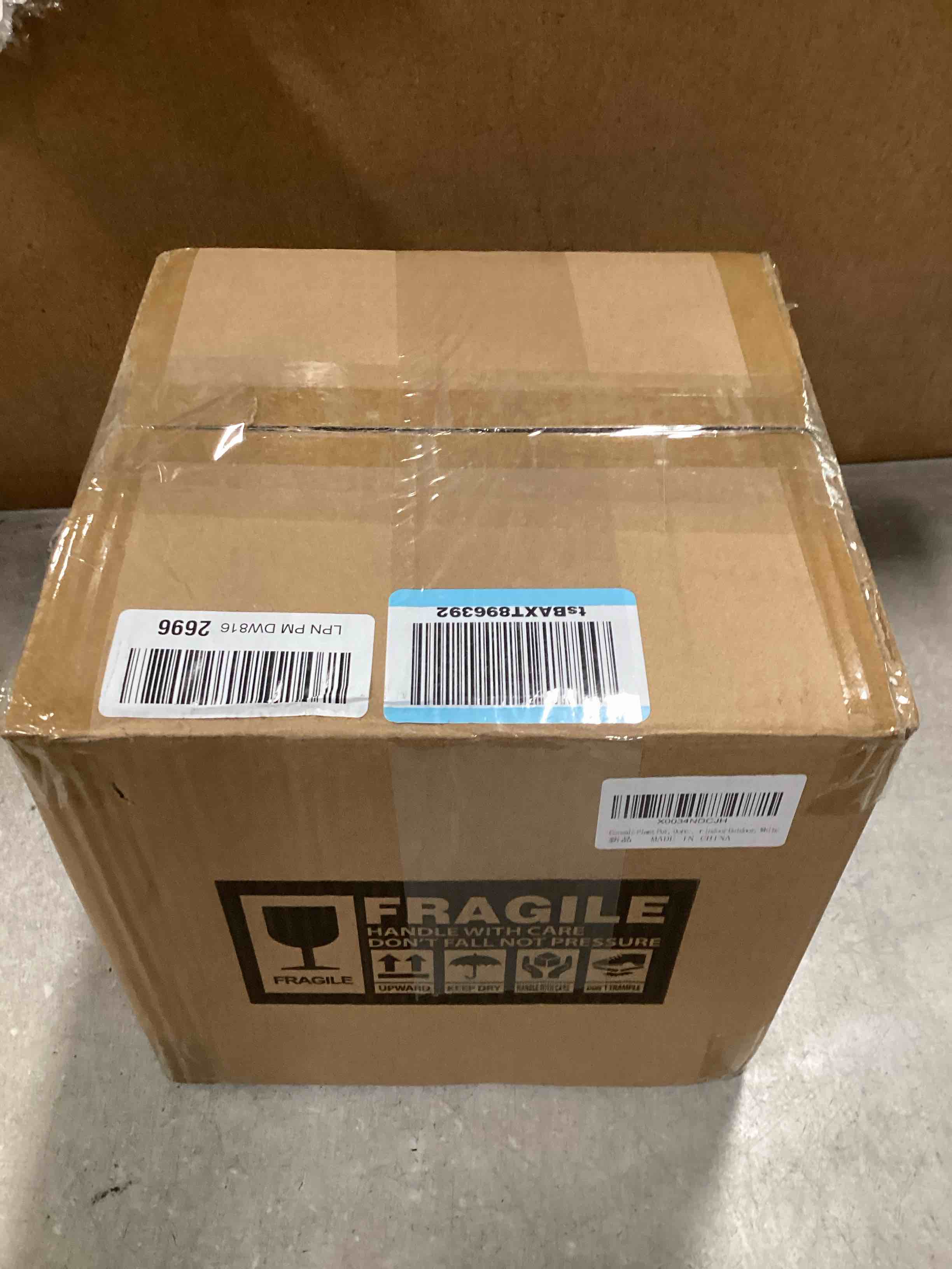 https://s3.amazonaws.com/lotting-images-prod/bidfta/PNK3701687_1749826757692.jpeg