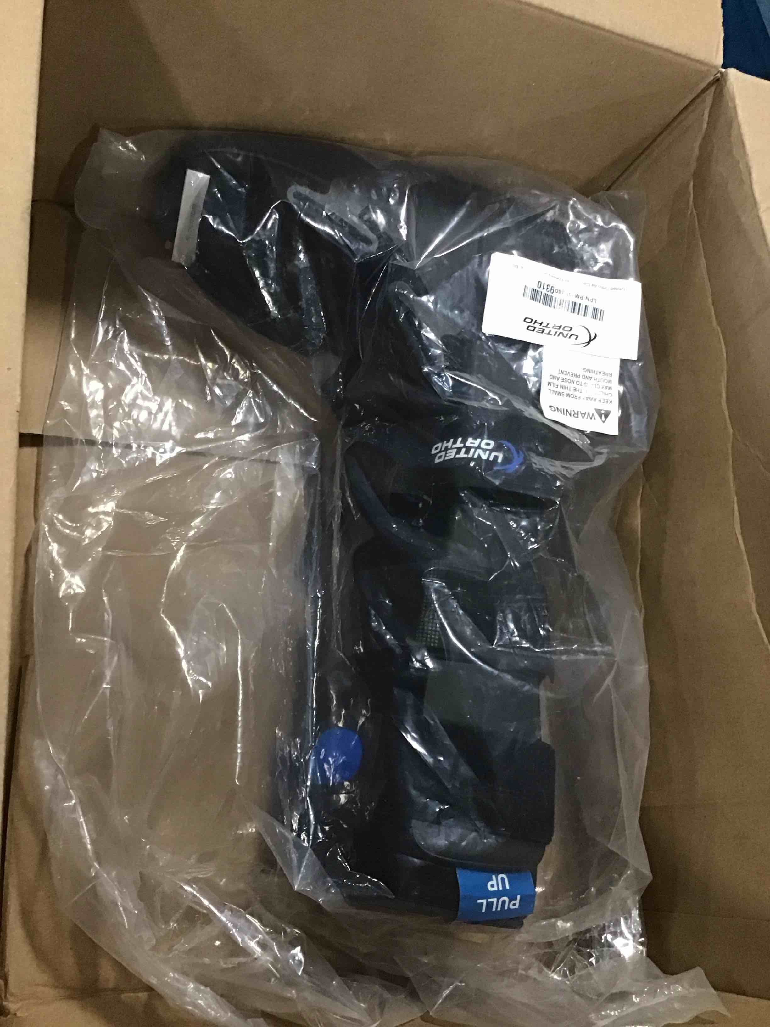 https://s3.amazonaws.com/lotting-images-prod/bidfta/PNK3701805_1749840223297.jpeg