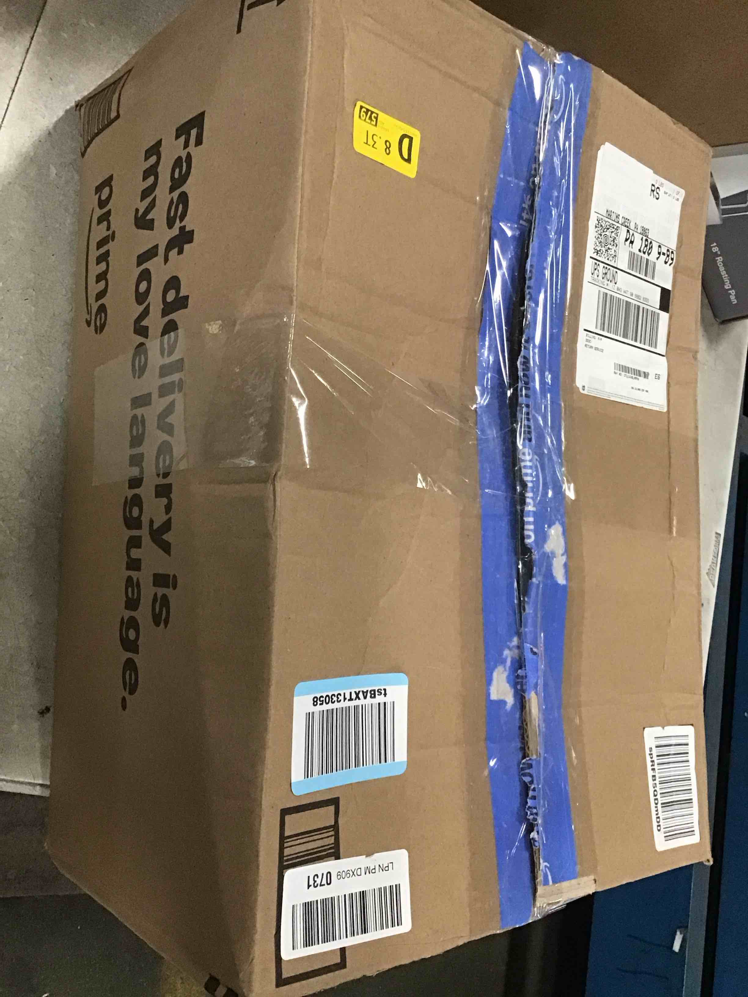 https://s3.amazonaws.com/lotting-images-prod/bidfta/PNK3701805_1749840245887.jpeg