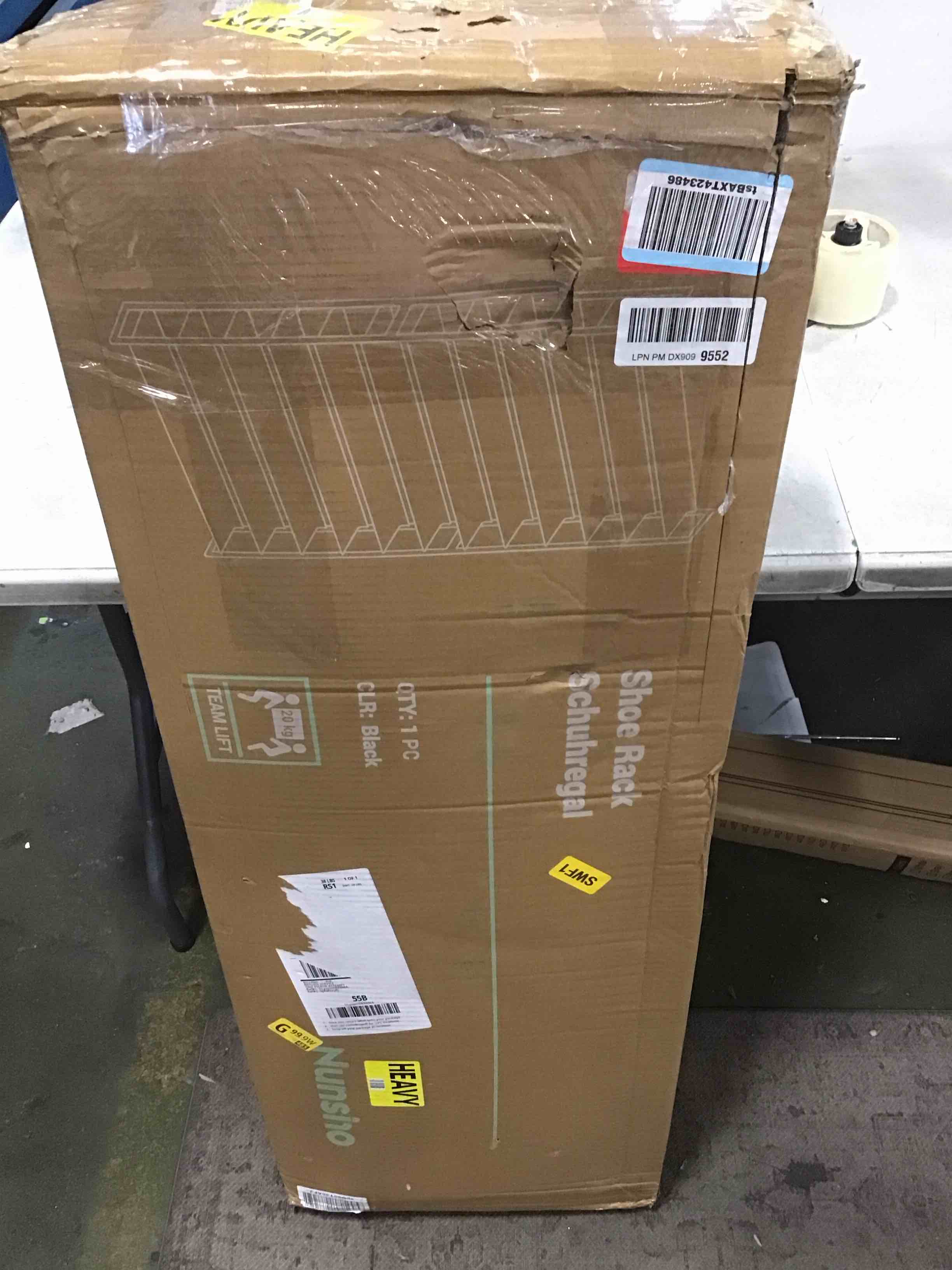 https://s3.amazonaws.com/lotting-images-prod/bidfta/PNK3701907_1749904578231.jpeg