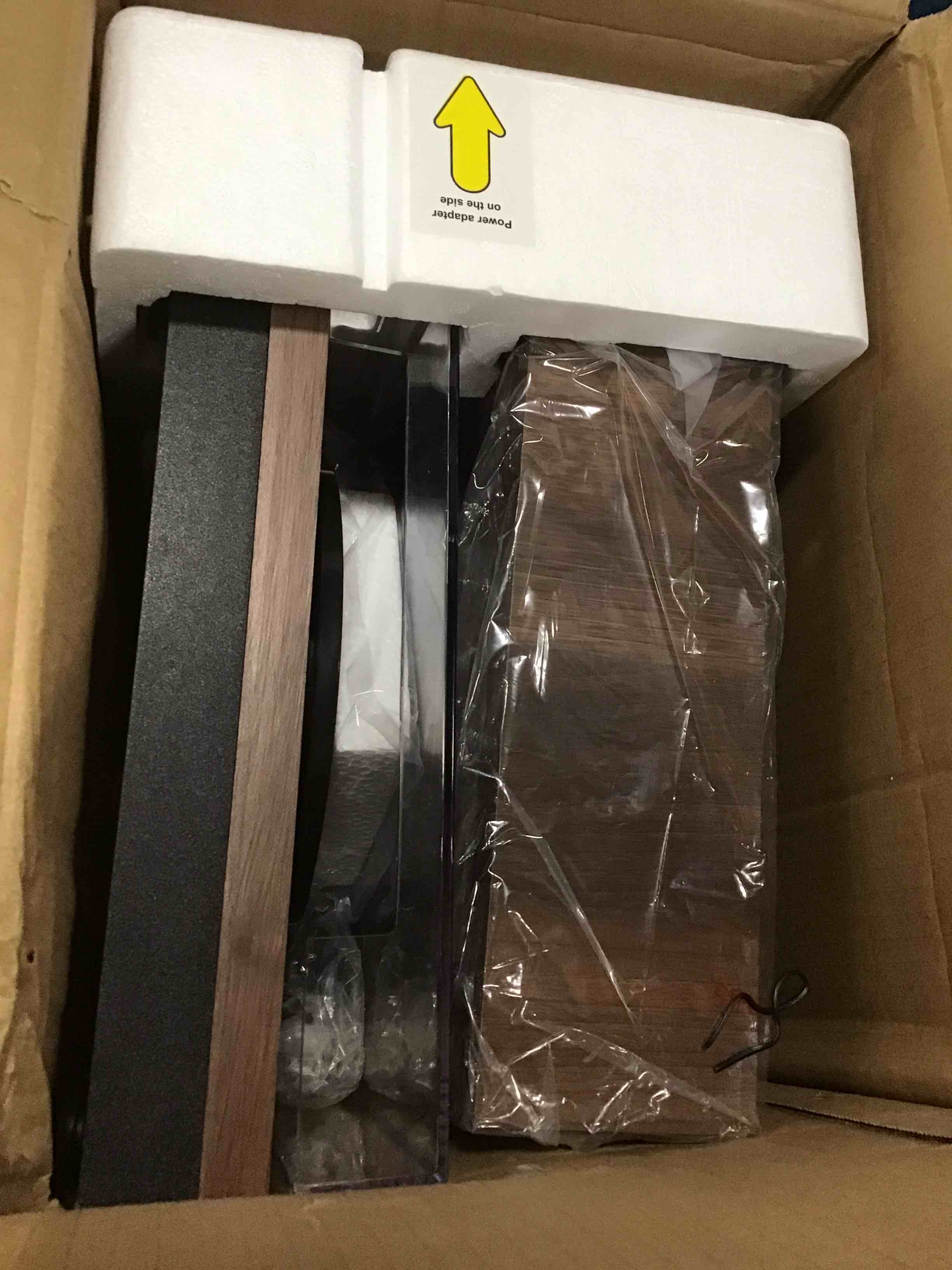 https://s3.amazonaws.com/lotting-images-prod/bidfta/PNK3701931_1749907876265.jpeg