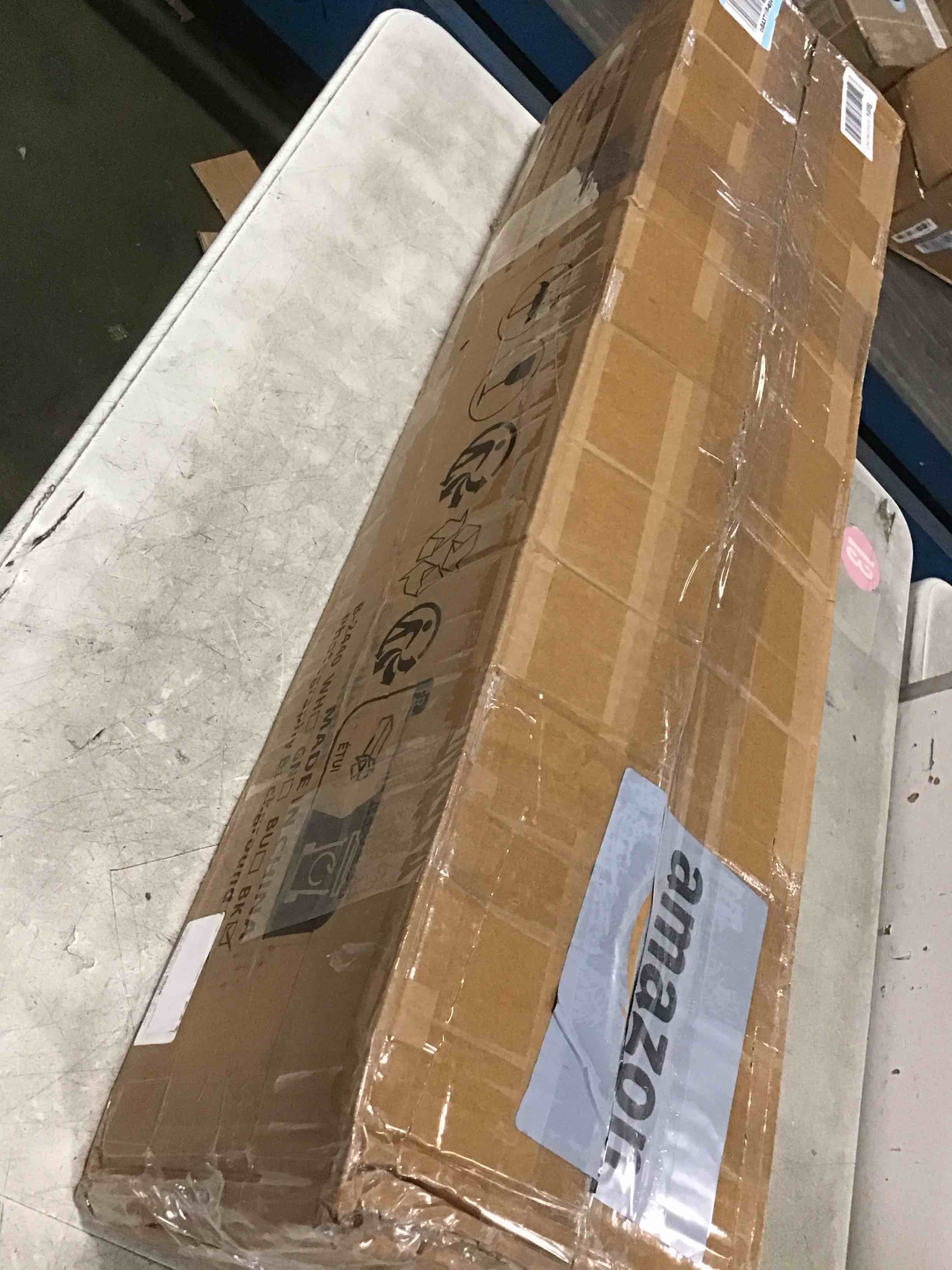 https://s3.amazonaws.com/lotting-images-prod/bidfta/PNK3701960_1749910355872.jpeg
