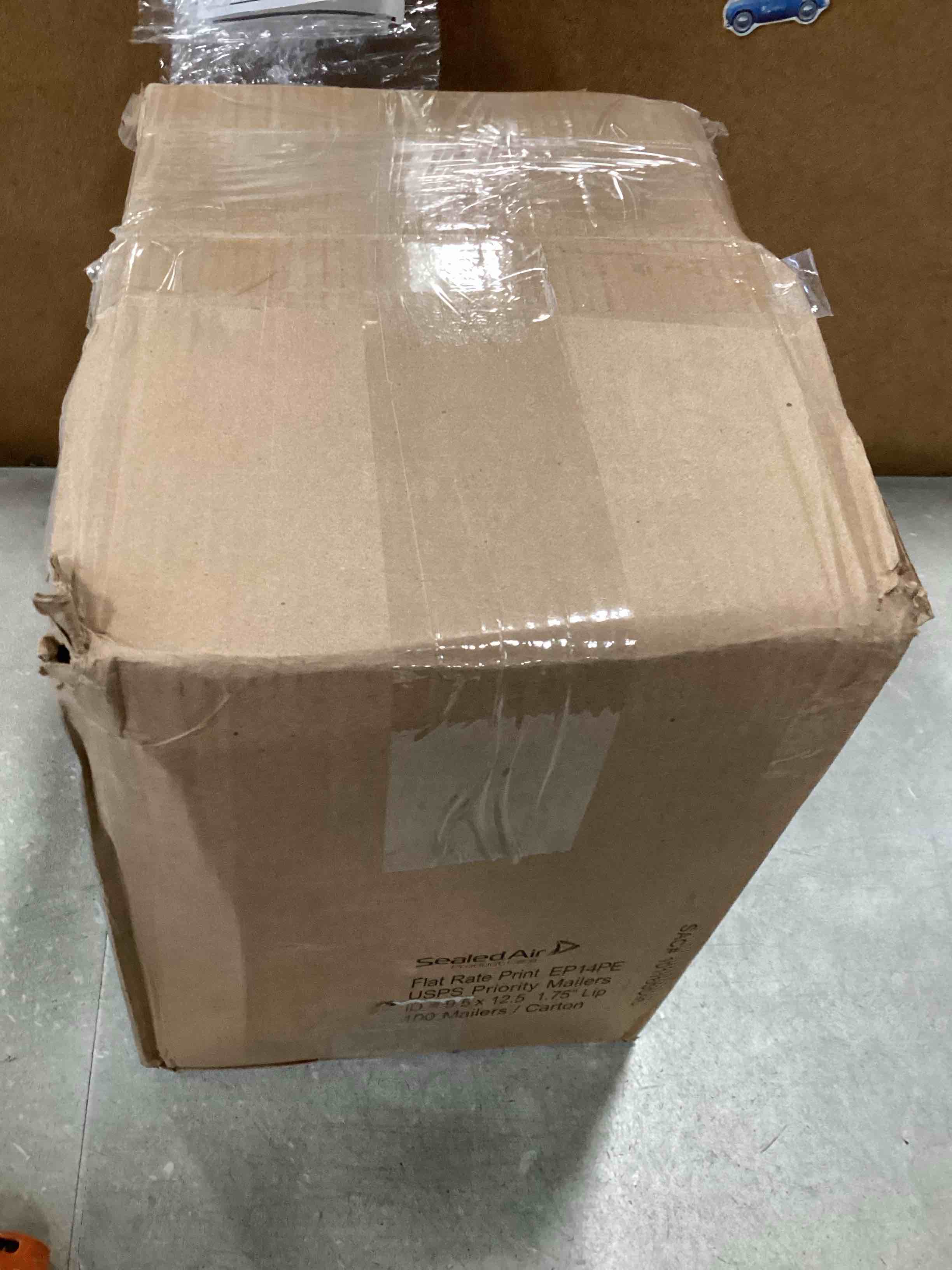https://s3.amazonaws.com/lotting-images-prod/bidfta/PNK3702182_1750170409431.jpeg
