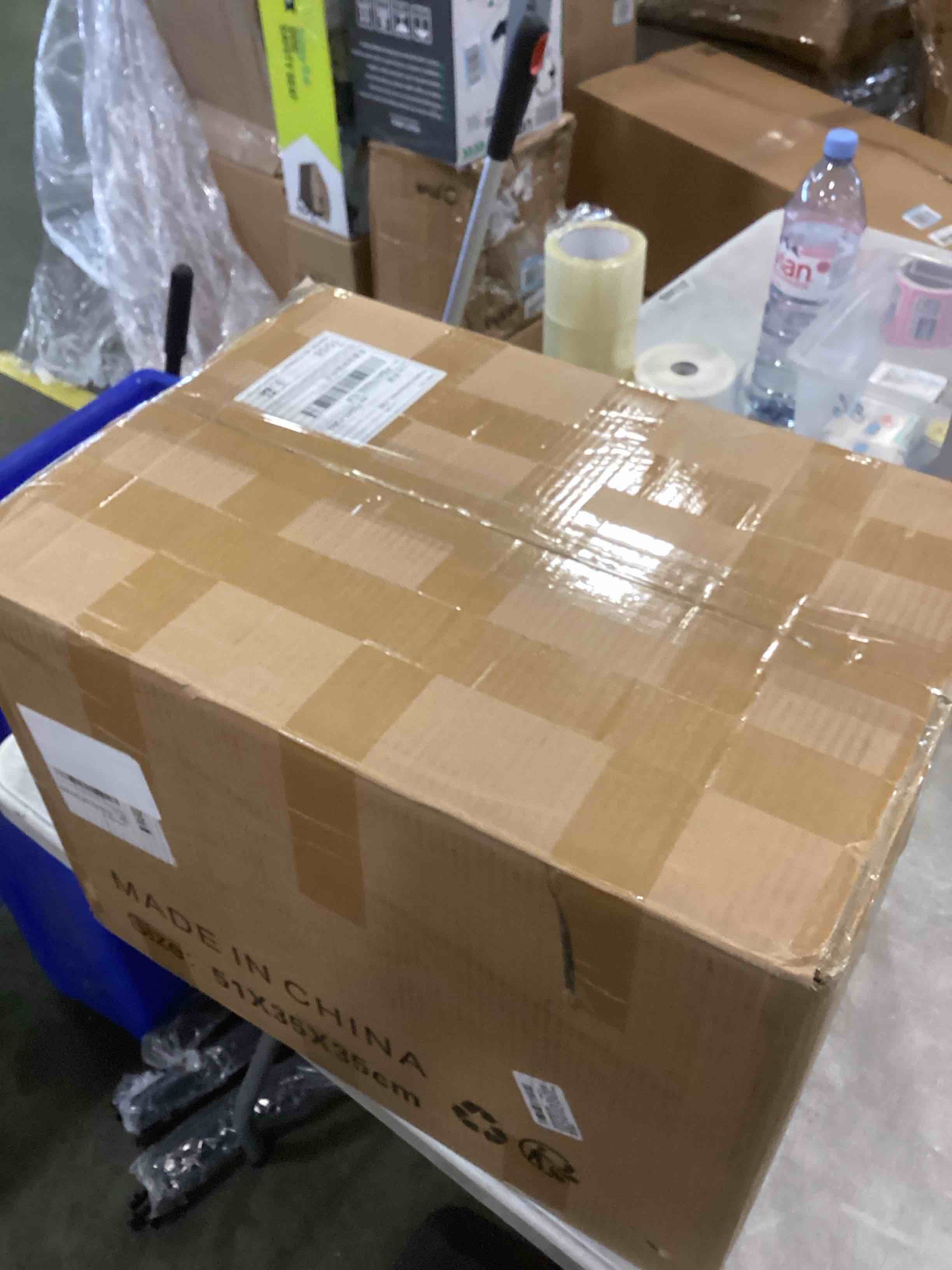 https://s3.amazonaws.com/lotting-images-prod/bidfta/PNK3704583_1749214131729.jpeg