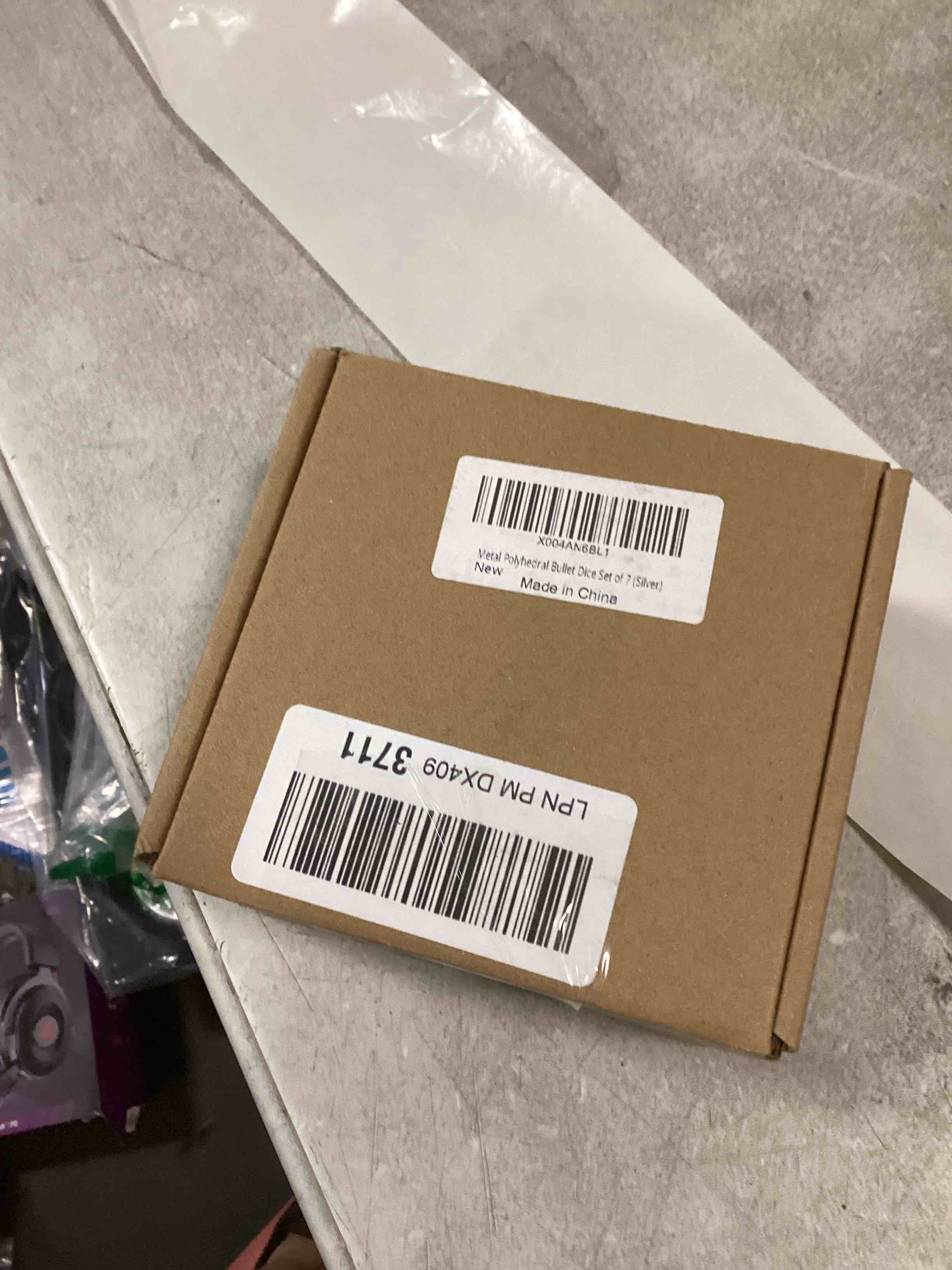 https://s3.amazonaws.com/lotting-images-prod/bidfta/PNK3704814_1749237824634.jpeg