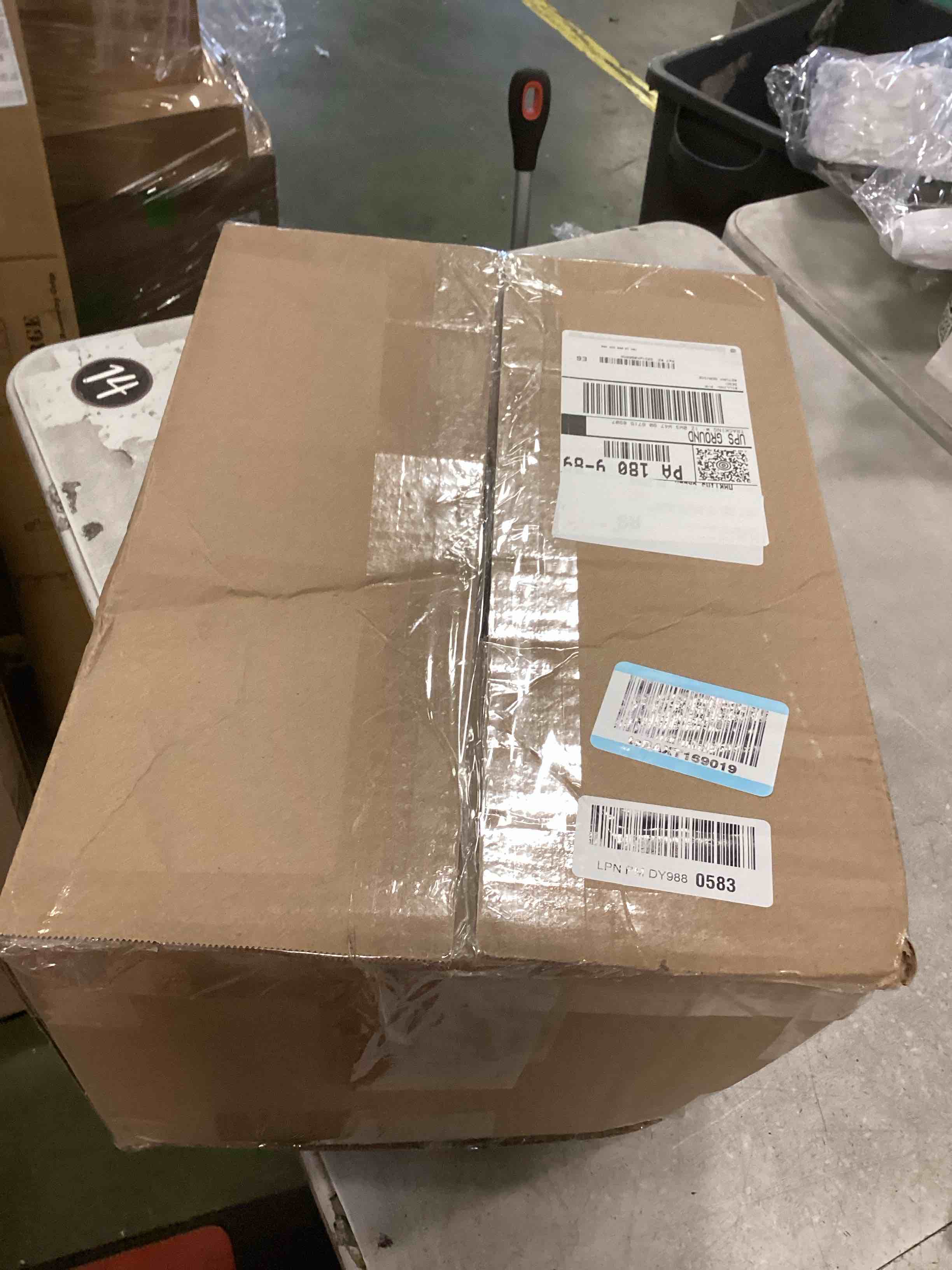 https://s3.amazonaws.com/lotting-images-prod/bidfta/PNK3705480_1749658067004.jpeg