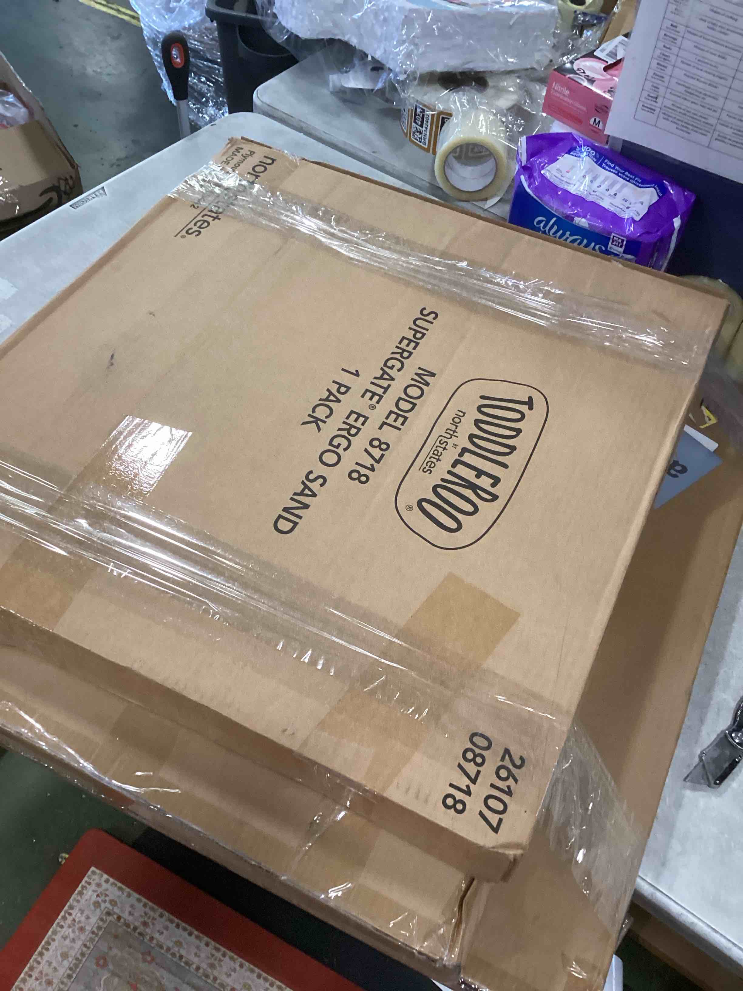 https://s3.amazonaws.com/lotting-images-prod/bidfta/PNK3705572_1749670082362.jpeg