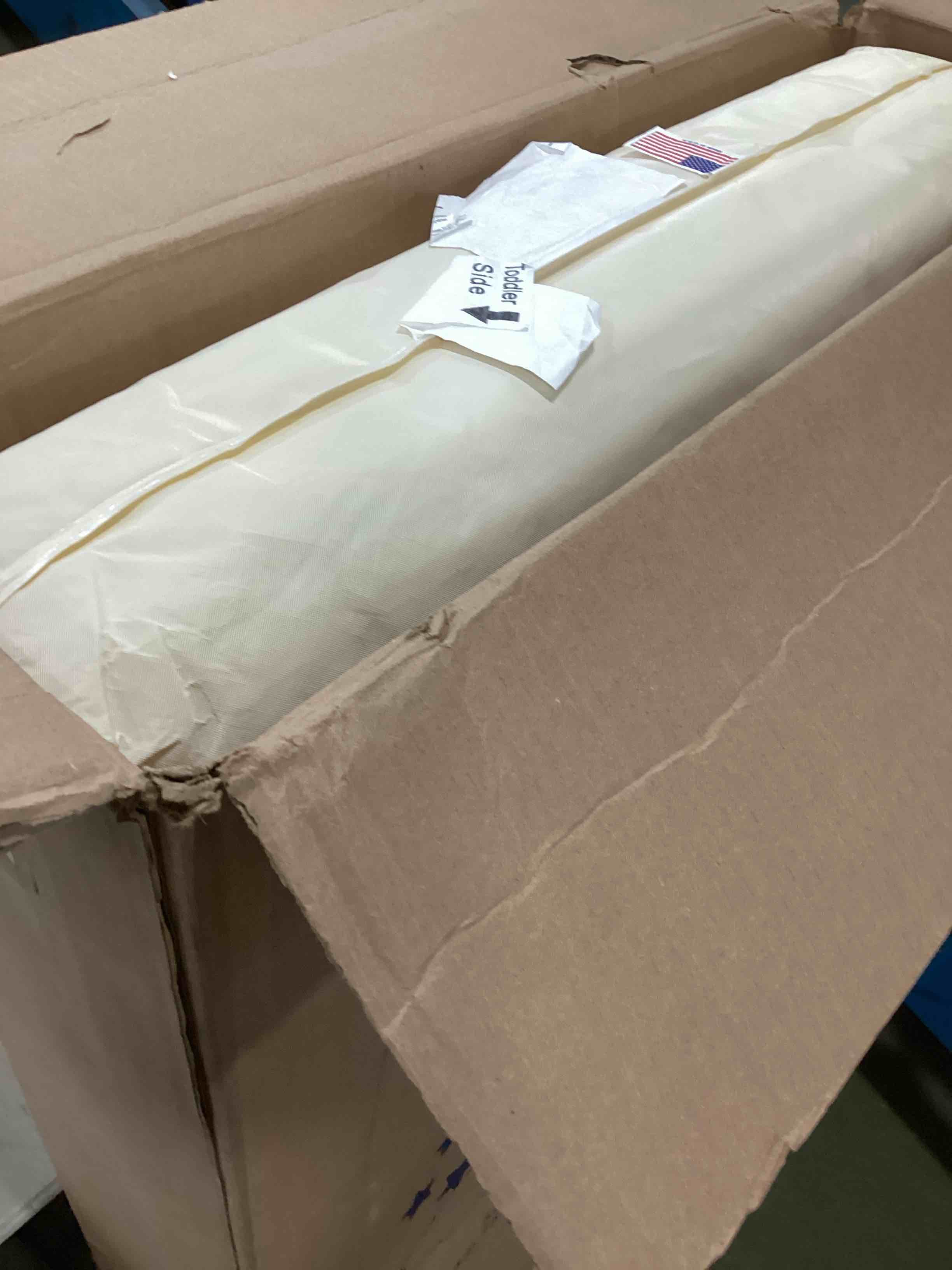 https://s3.amazonaws.com/lotting-images-prod/bidfta/PNK3706034_1746101968314.jpeg