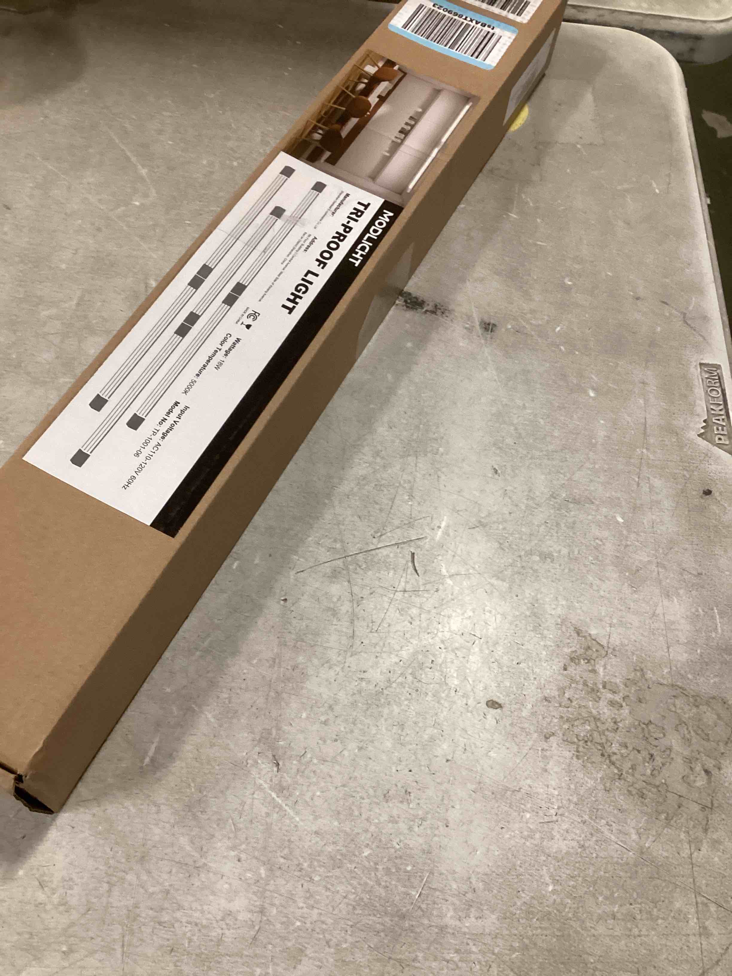 https://s3.amazonaws.com/lotting-images-prod/bidfta/PNK3706580_1746458857594.jpeg
