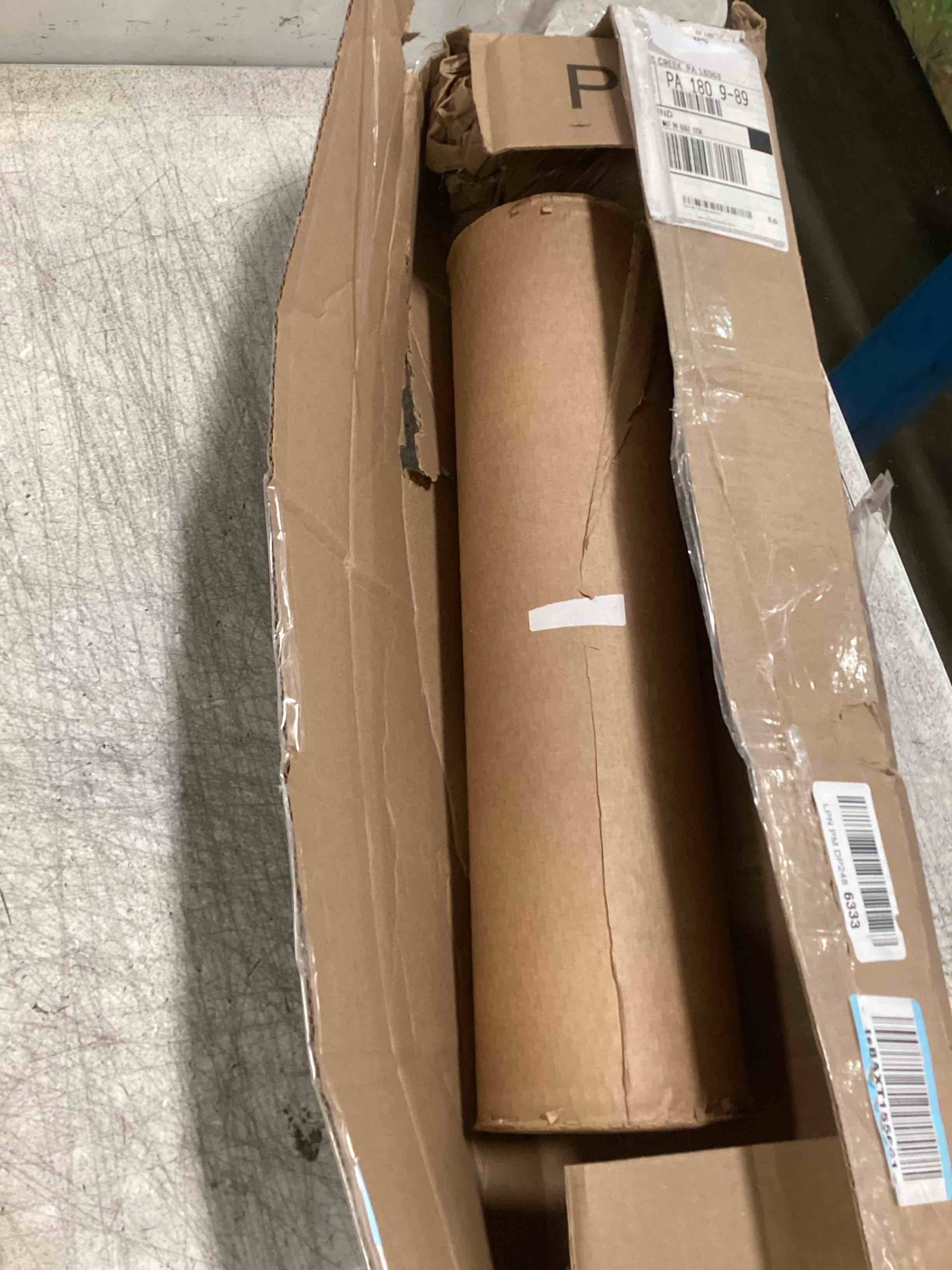 https://s3.amazonaws.com/lotting-images-prod/bidfta/PNK3707133_1746793946458.jpeg