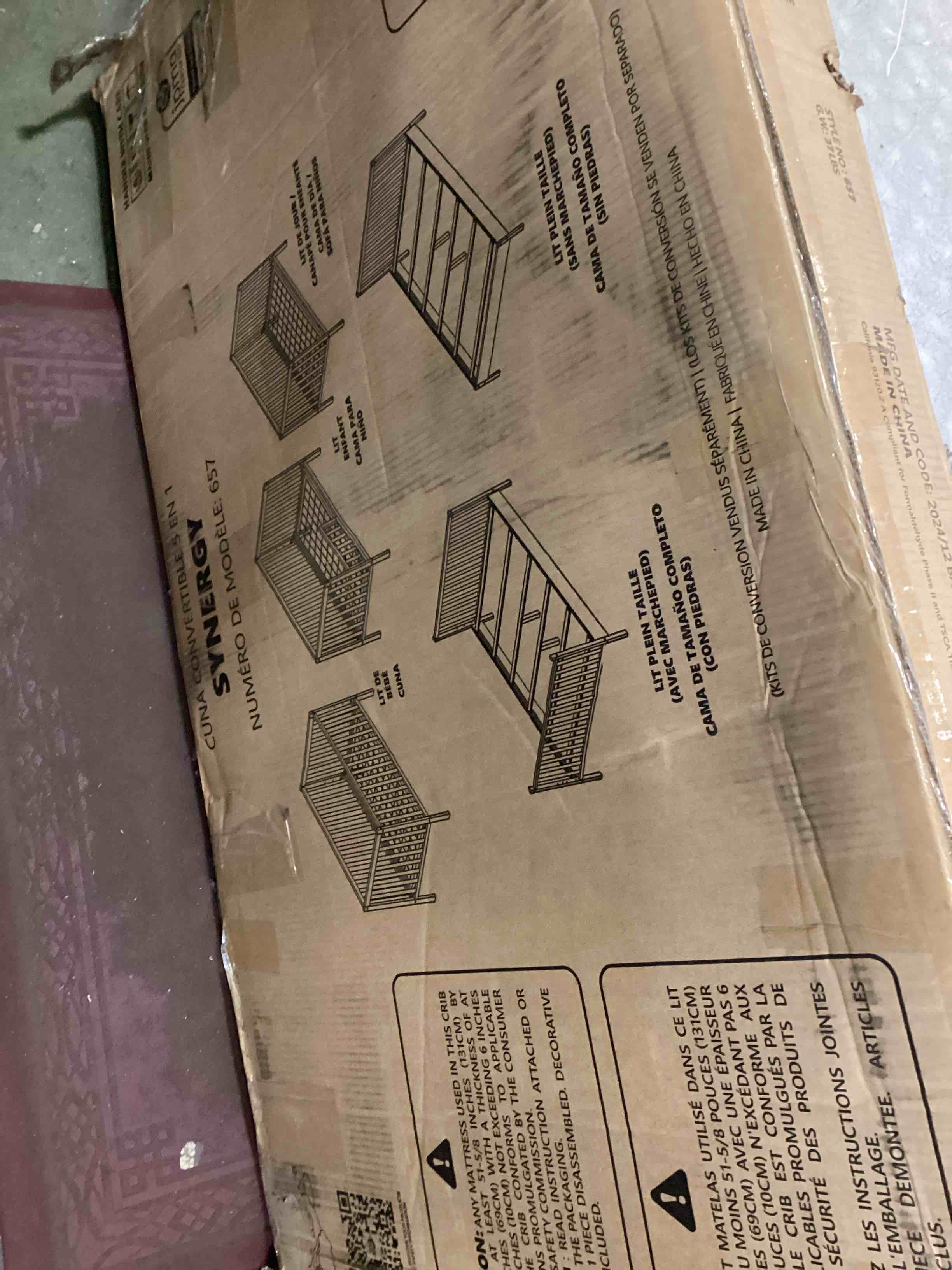 https://s3.amazonaws.com/lotting-images-prod/bidfta/PNK3707506_1747073559037.jpeg