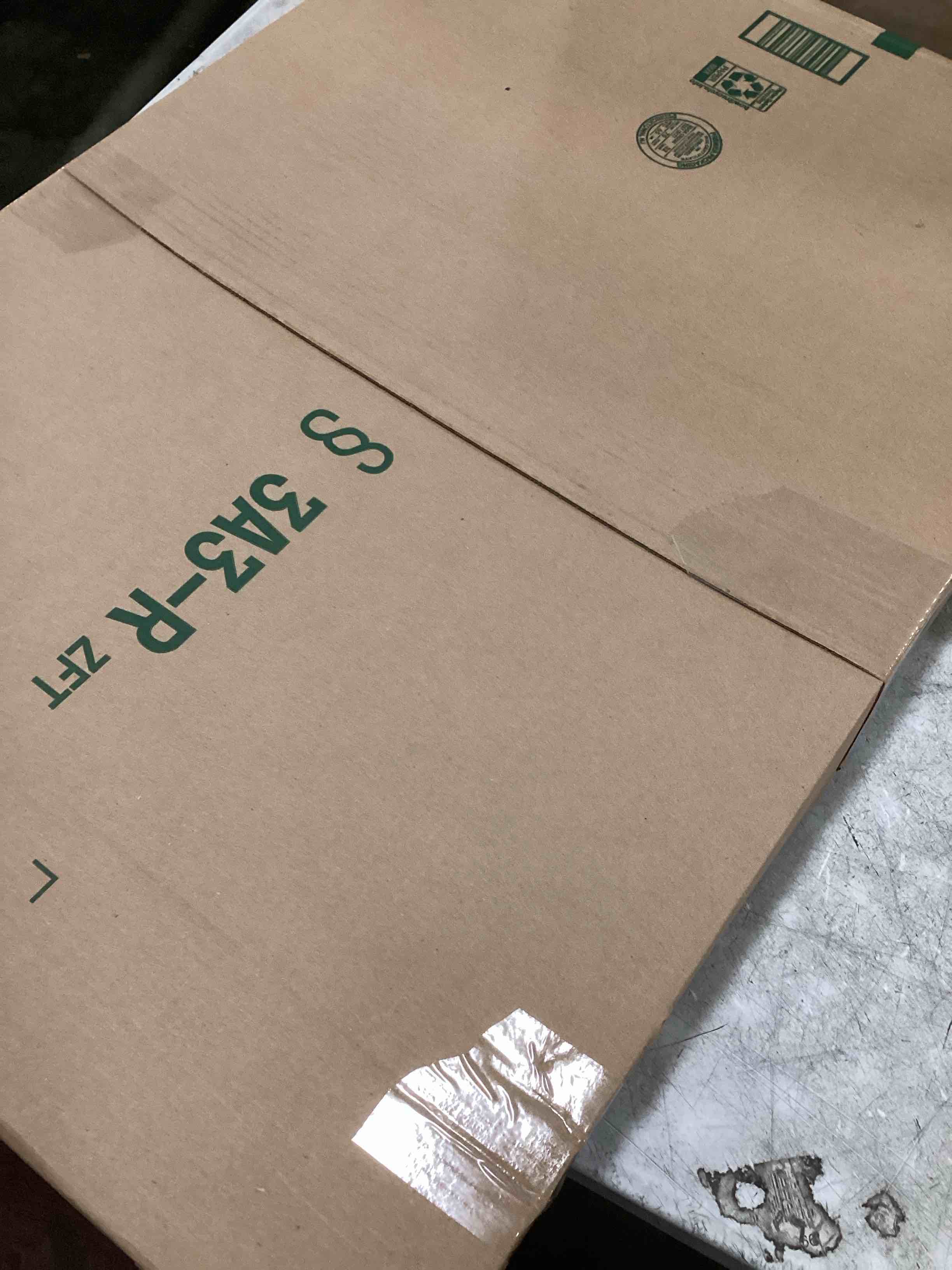 https://s3.amazonaws.com/lotting-images-prod/bidfta/PNK3707524_1747075449001.jpeg
