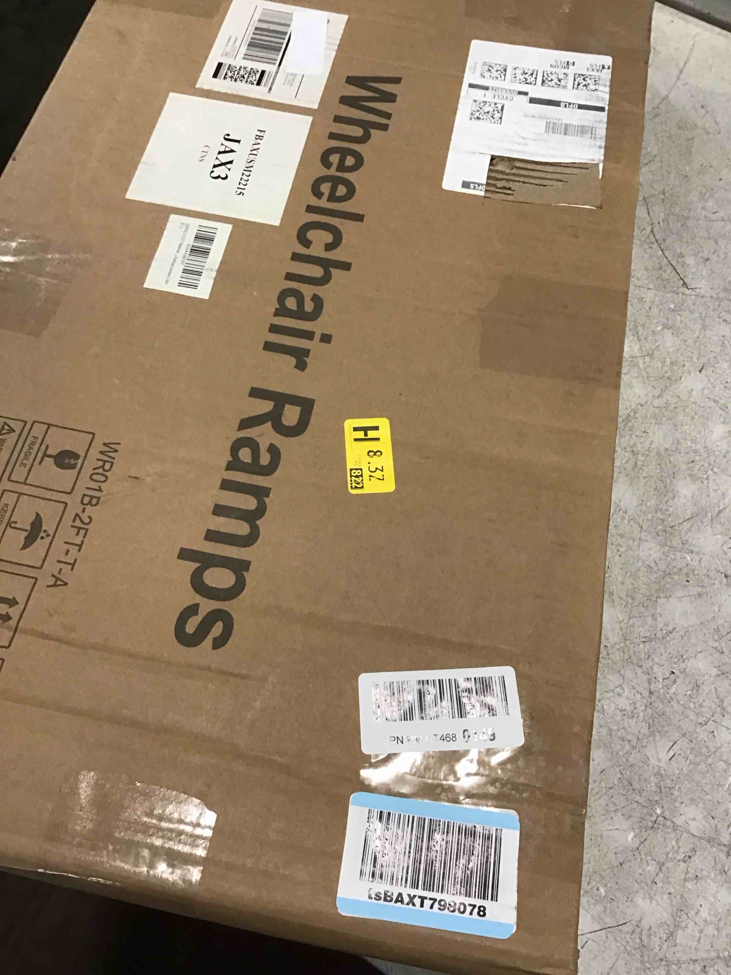 https://s3.amazonaws.com/lotting-images-prod/bidfta/PNK3707558_1747080114312.jpeg