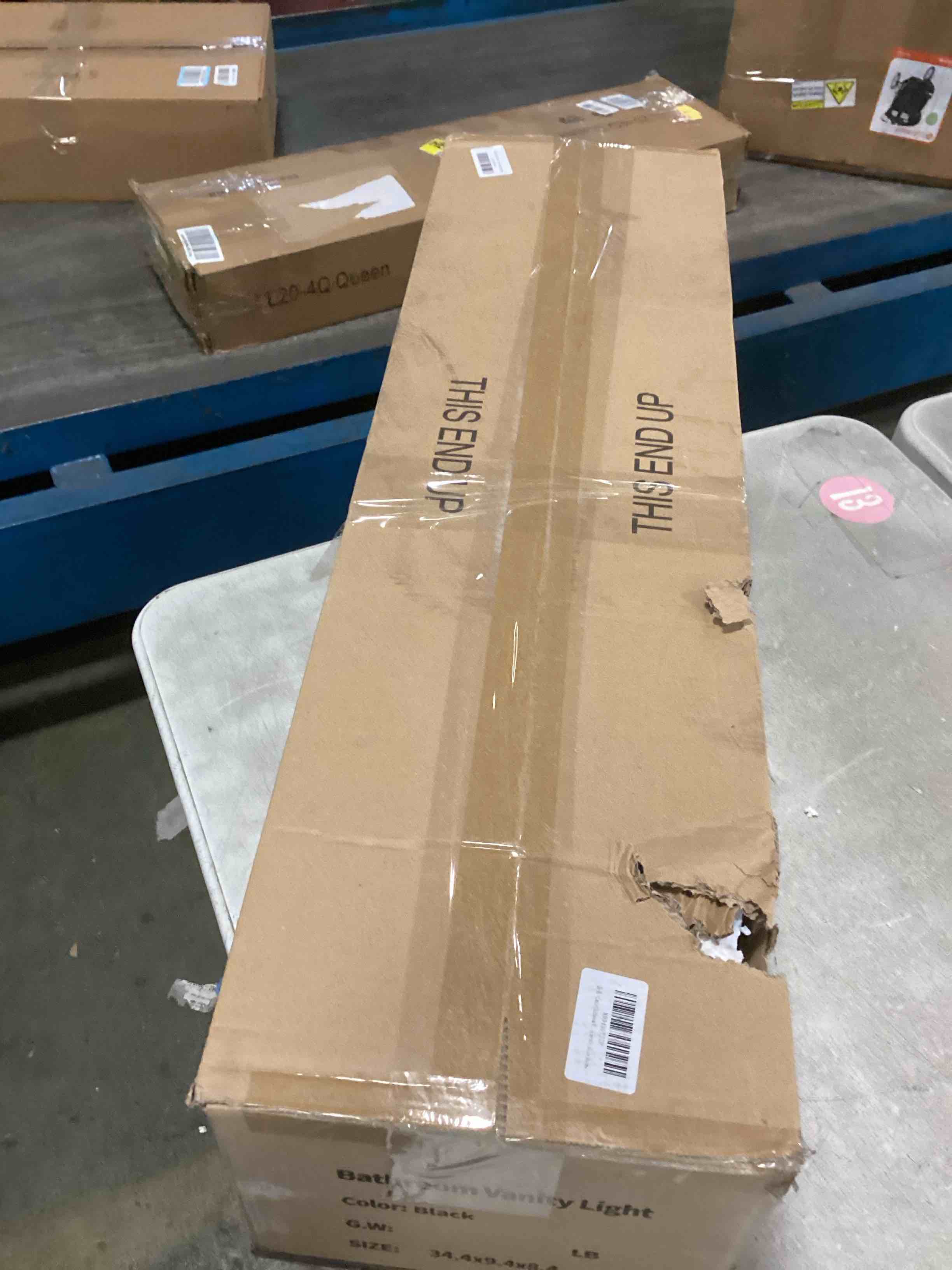 https://s3.amazonaws.com/lotting-images-prod/bidfta/PNK3709559_1746720547698.jpeg