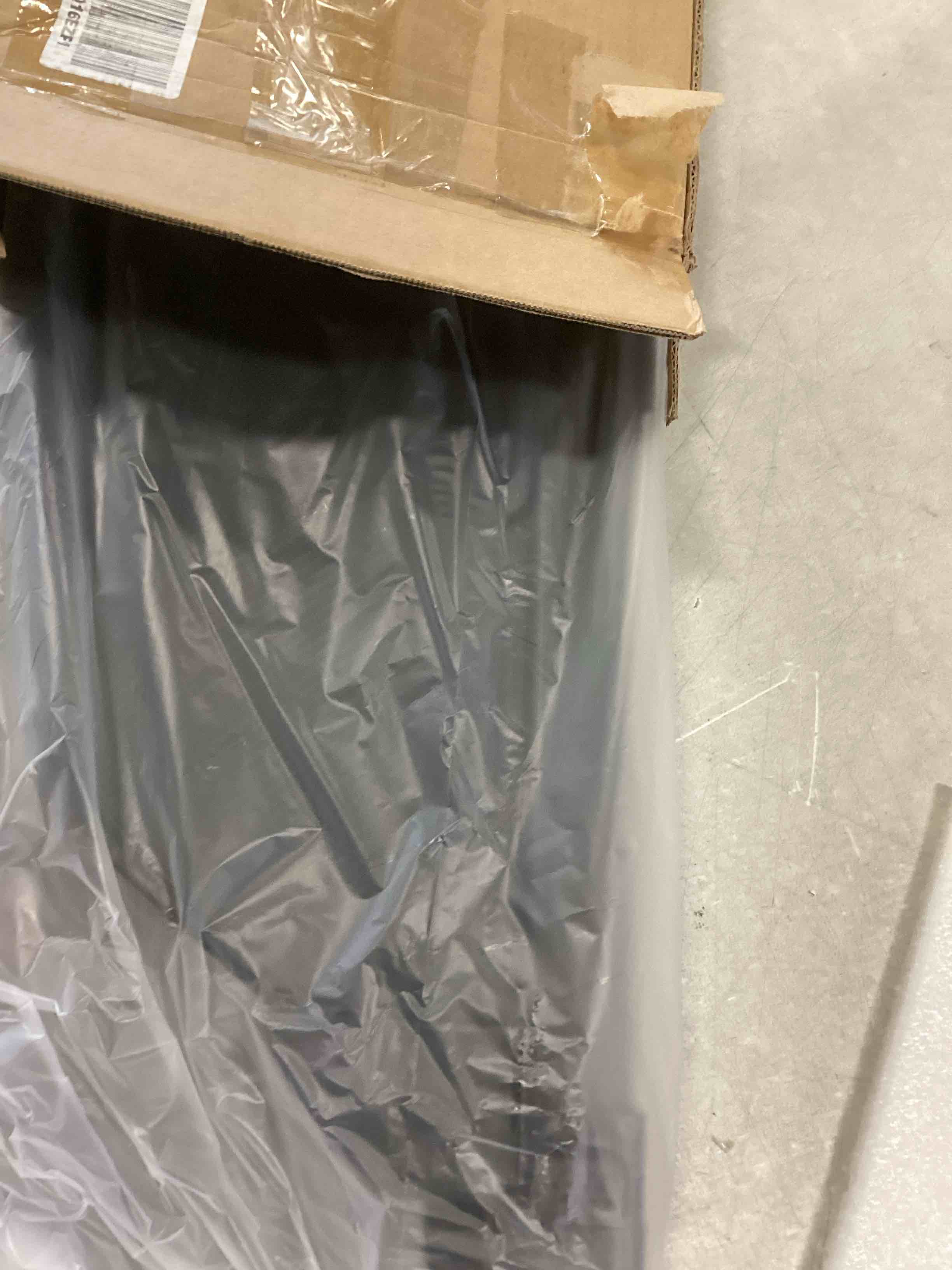 AUXKO Retractable Cargo Cover for Mazda CX-50 2025 2024 2023, Trunk Cargo Cover Luggage Security Shade Cover for 2025 2024 Mazda CX50 Shielding Shade Anti-Peeping Luggage Privacy Screen, Carbon Fiber