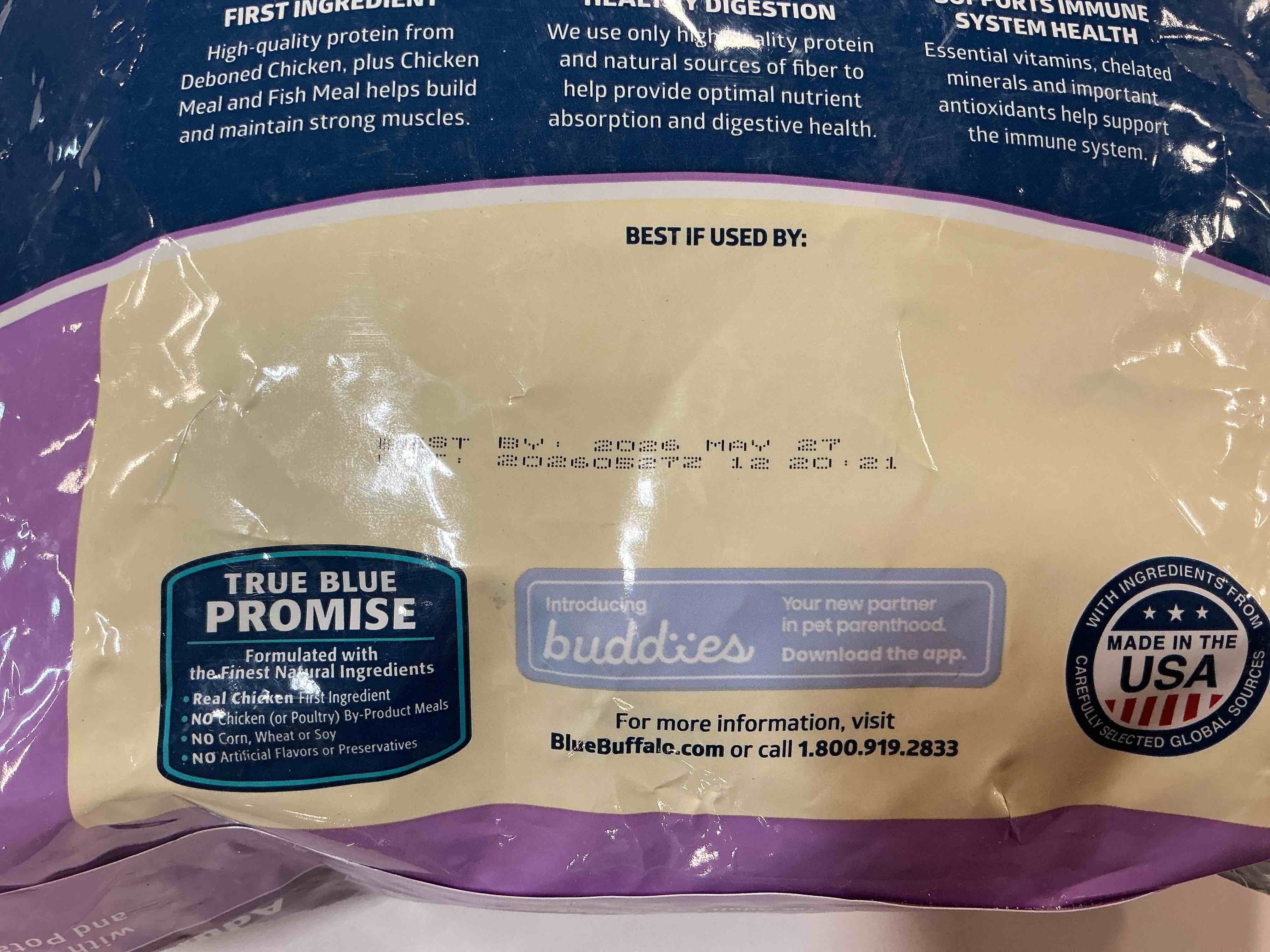 Condition photo showing New/Like New for (best by 5/27/26) Blue Buffalo Freedom Grain-Free Adult Dry Cat Food, Complete & Balanced Nutrition for Indoor Cats, Made with Natural Ingredients, Chicken Recipe, 11-lb. Bag Chicken 11 Pound (Pack of 1)