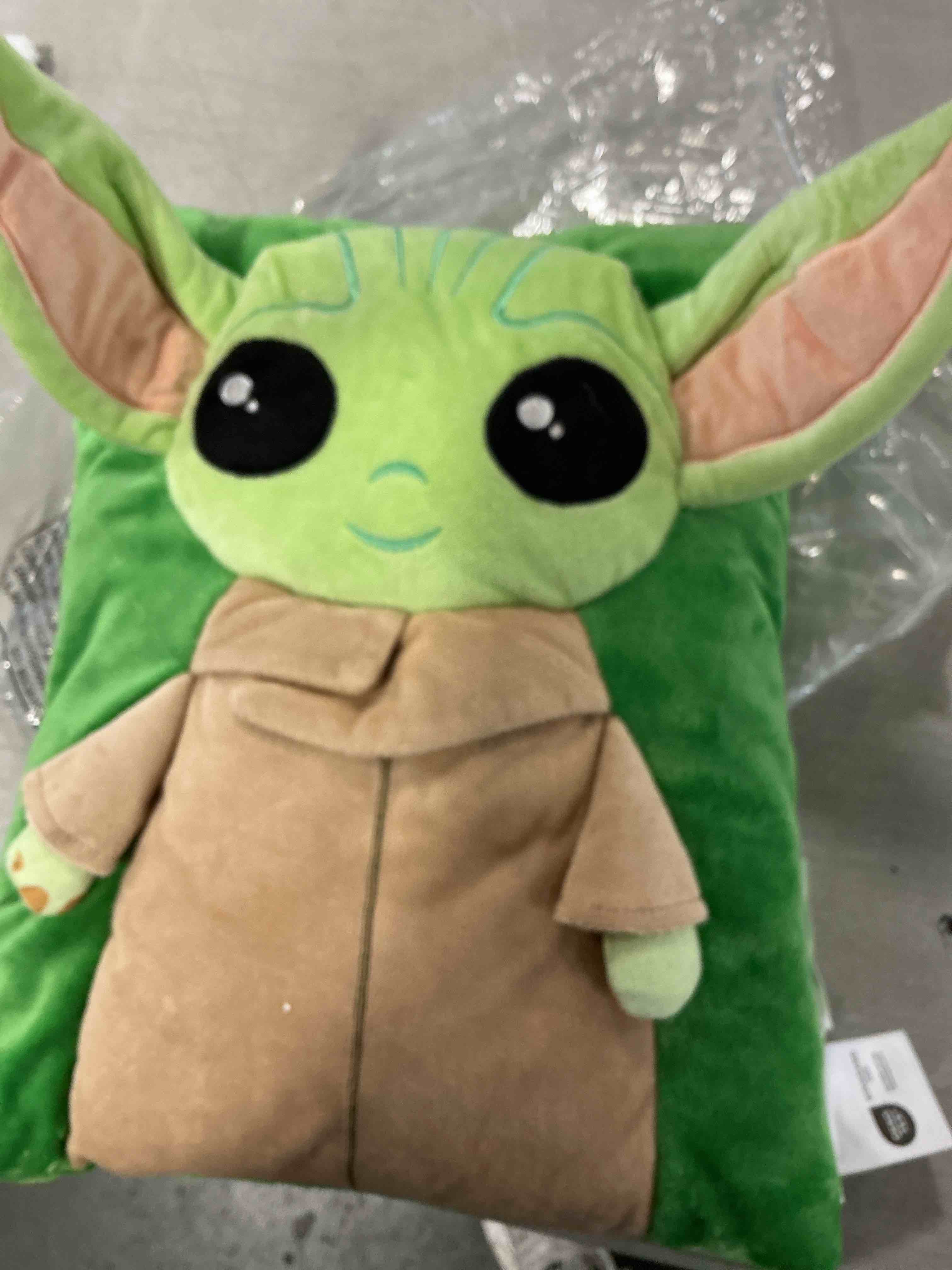 Condition photo showing Good Condition for Jay Franco Star Wars The Mandalorian Baby Yoda Grogu 3D Snuggle Pillow - Super Soft – Measures 15 Inches (Official Star Wars Product) Green - Mandalorian