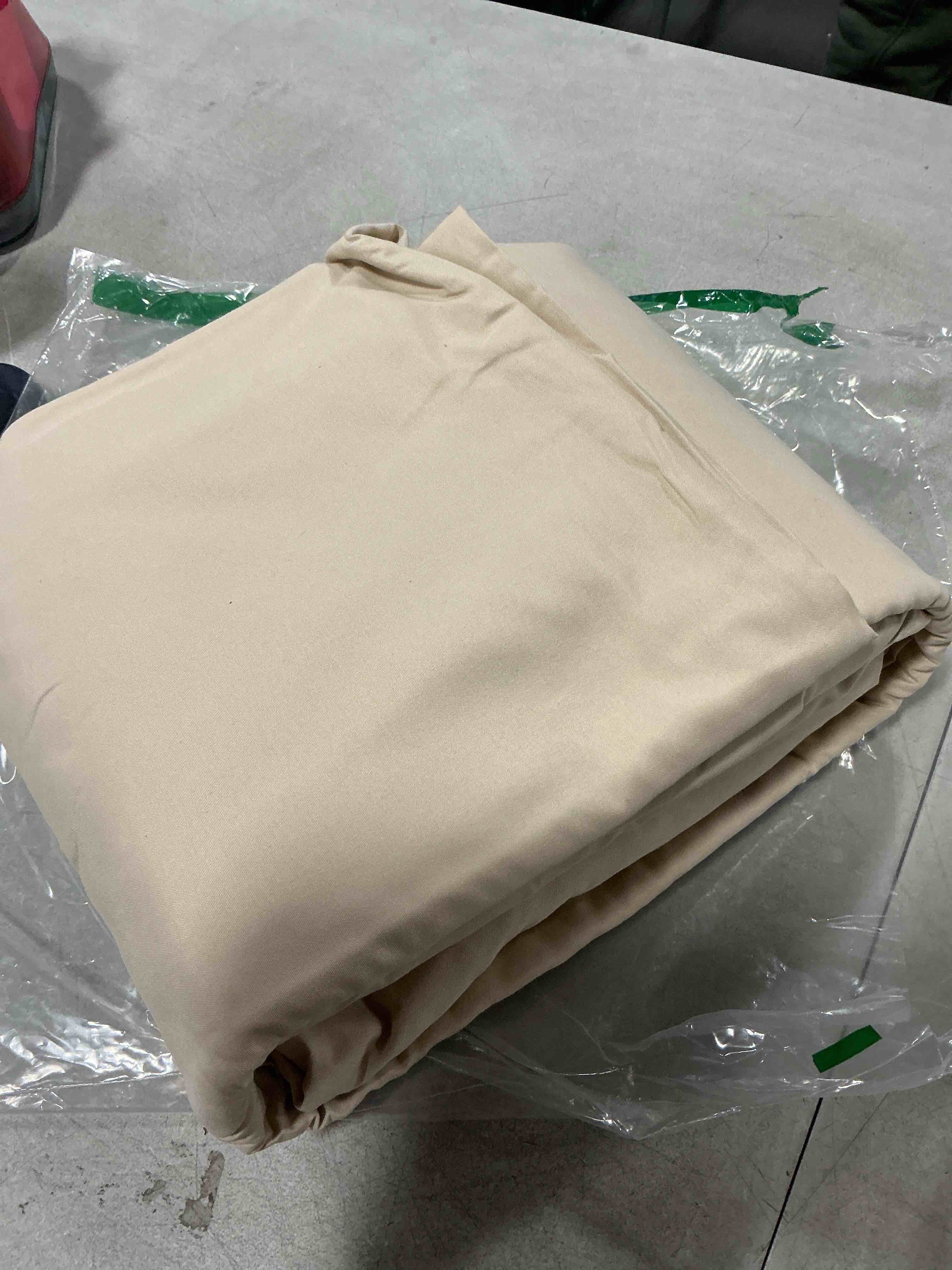 Condition photo showing Good Condition for Utopia Bedding King Bed Sheets Set - 4 Piece Bedding - Brushed Microfiber - Shrinkage and Fade Resistant - Easy Care (King, Beige)