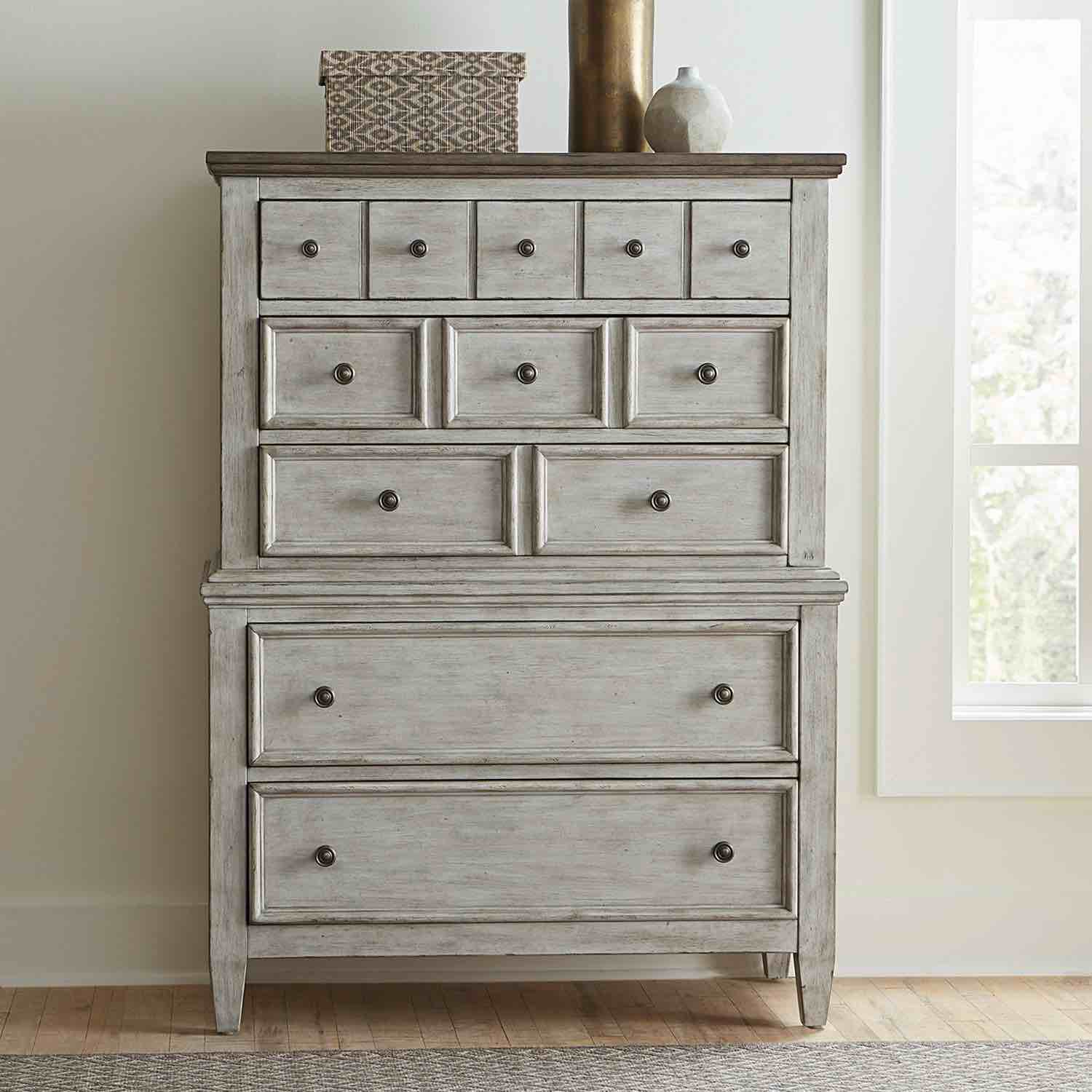 Liberty Furniture 5 Drawer Chest