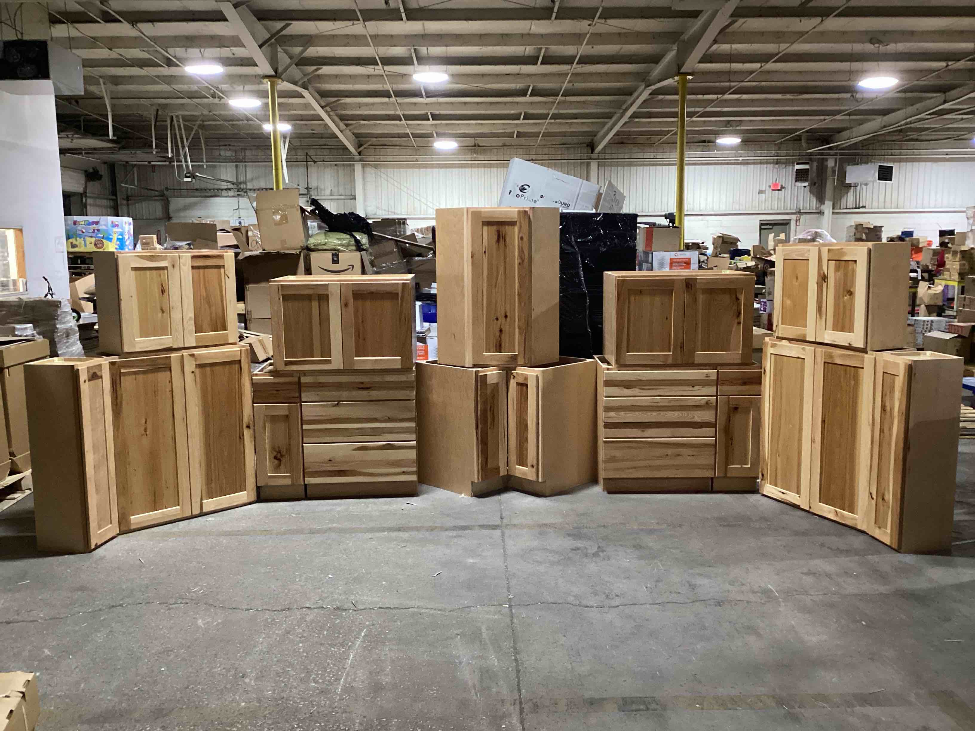 Hickory Shaker Kitchen Cabinet Set! 