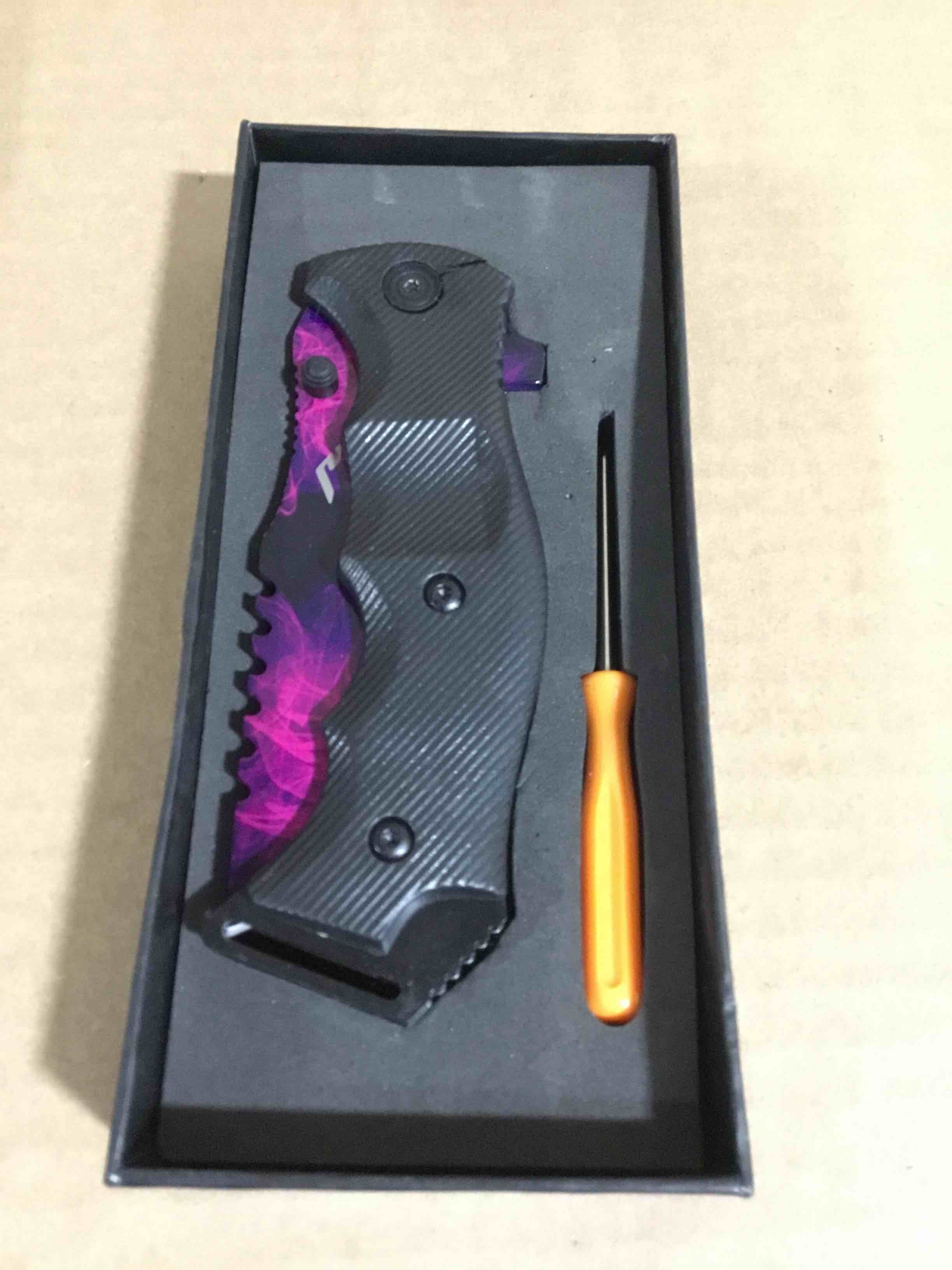 Condition photo showing New/Like New for Rhino Knife