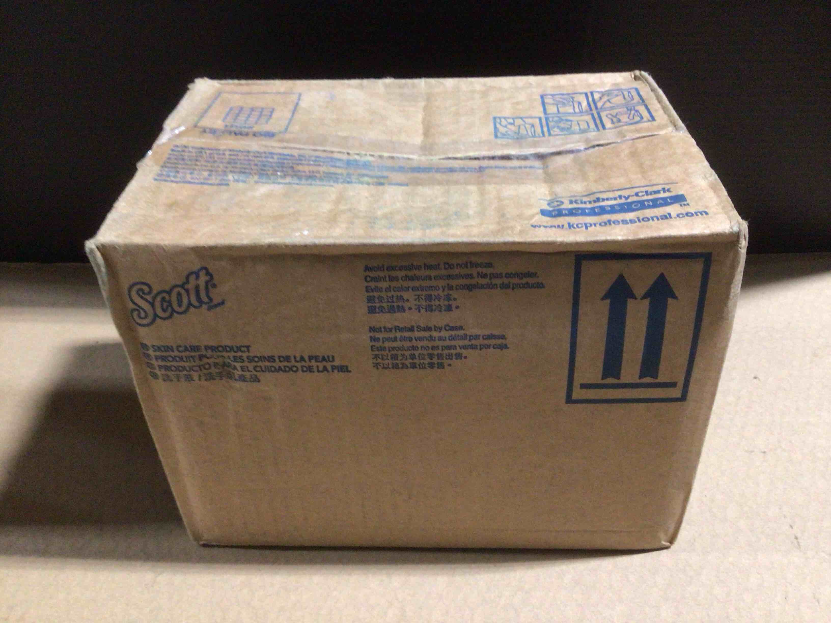 Case of 6 Kleenex Essential Hair And Body Wash’s, Citrus Floral  1000 ml