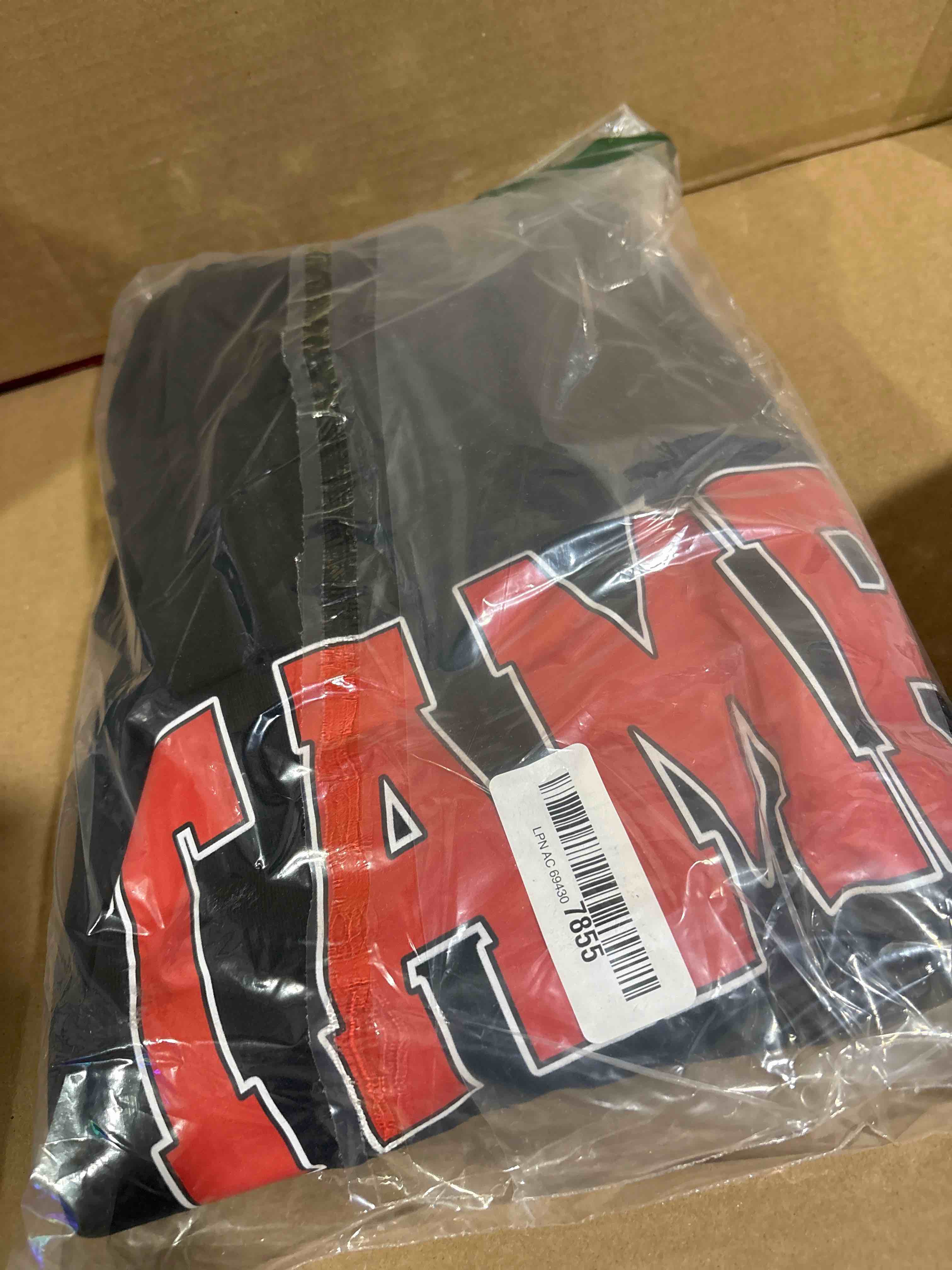 TAMPA FL FLORIDA Varsity Style USA Vintage Sports Sweatshirt