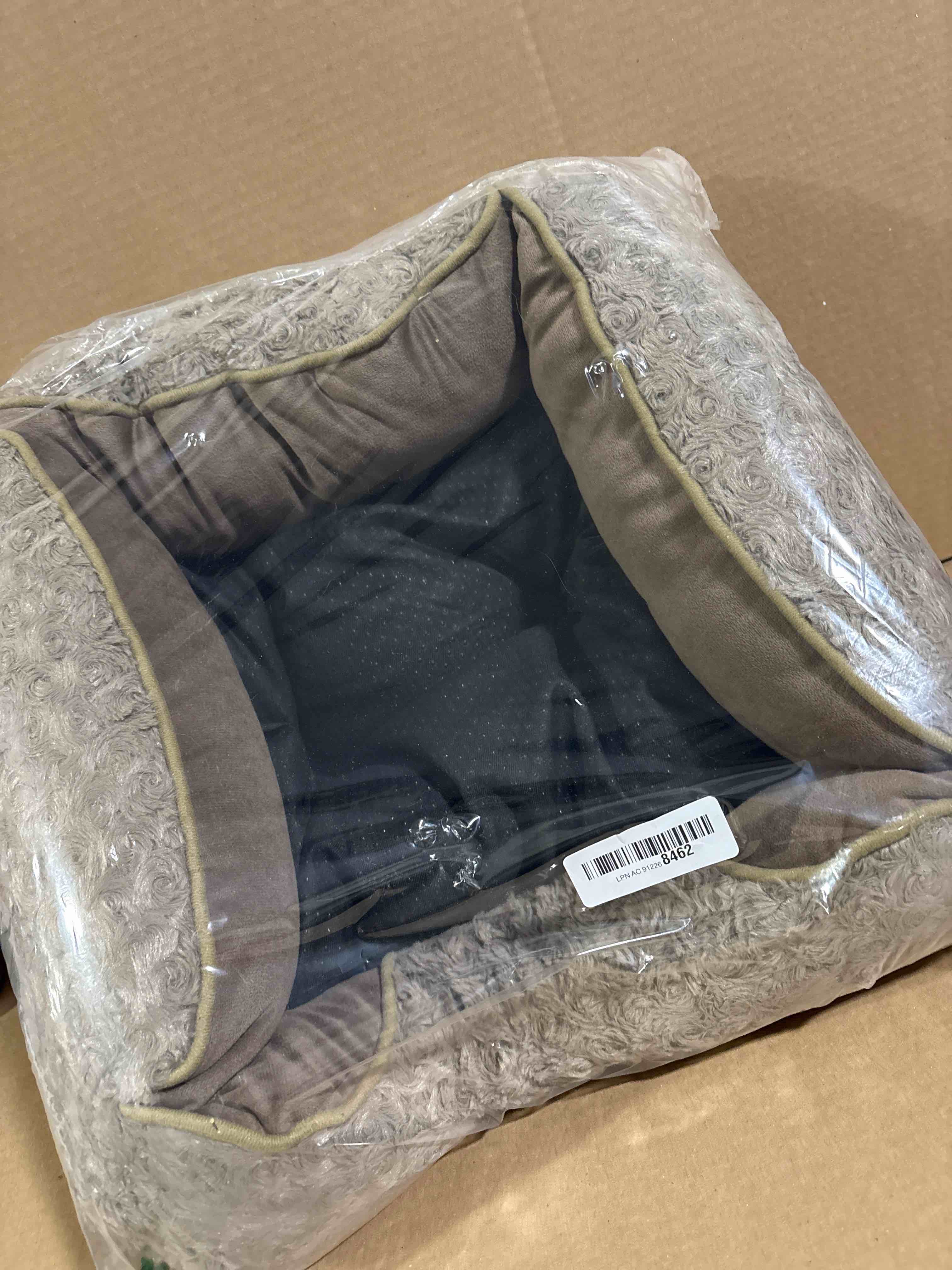 Condition photo showing New/Like New for INVENHO Small Dog Bed Rectangle Washable Orthopedic Soft Calming Sleeping Durable Pet Cuddler with Anti-Slip Bottom S(20"x 19"x 6") Dark Brown