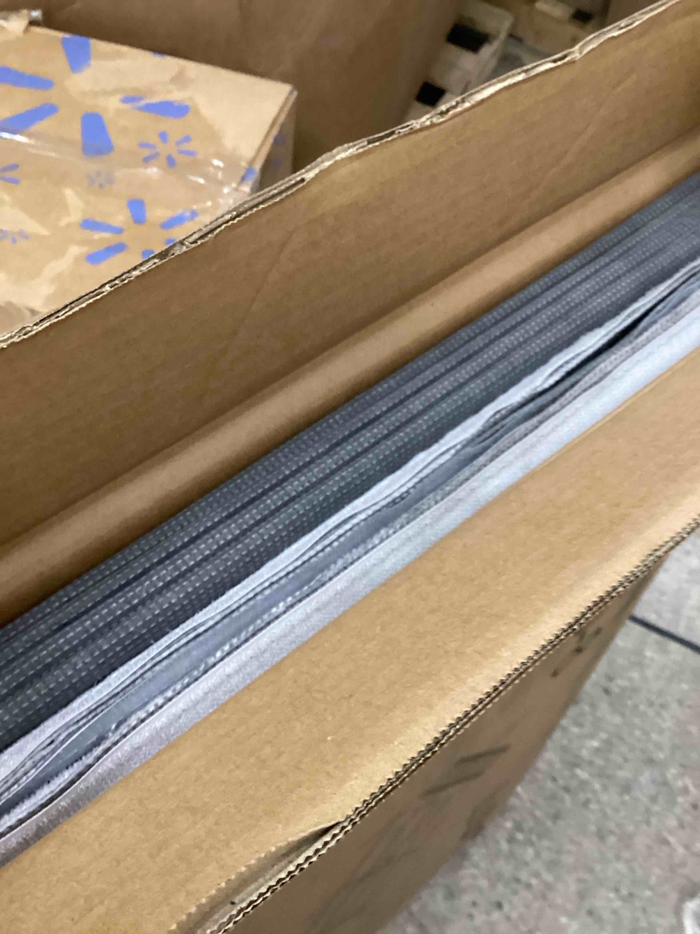 Condition photo showing Good Condition for 0.4" Split Bunkie Board, Foldable Bed Panels, Low Profile Mattress Bed Support / Slats with Cover Twin