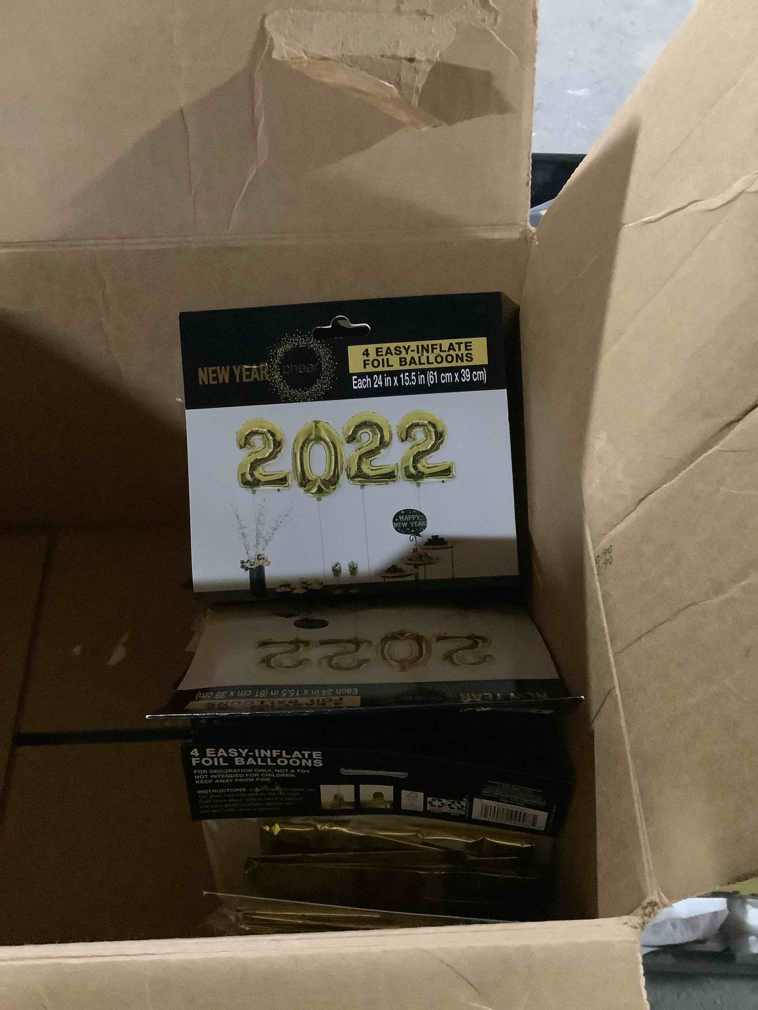 box lot of miscellaneous items 