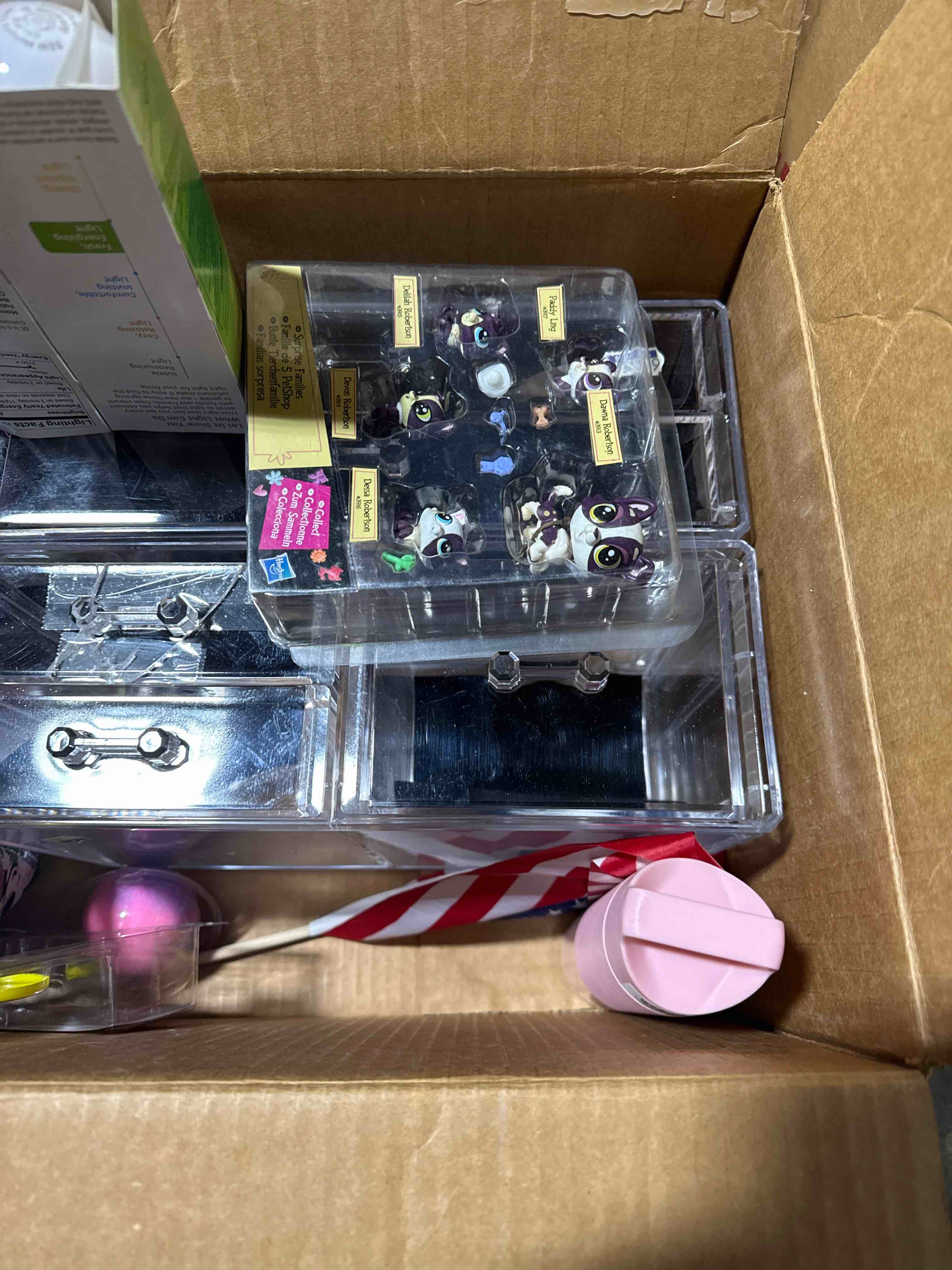 box lot of miscellaneous items 