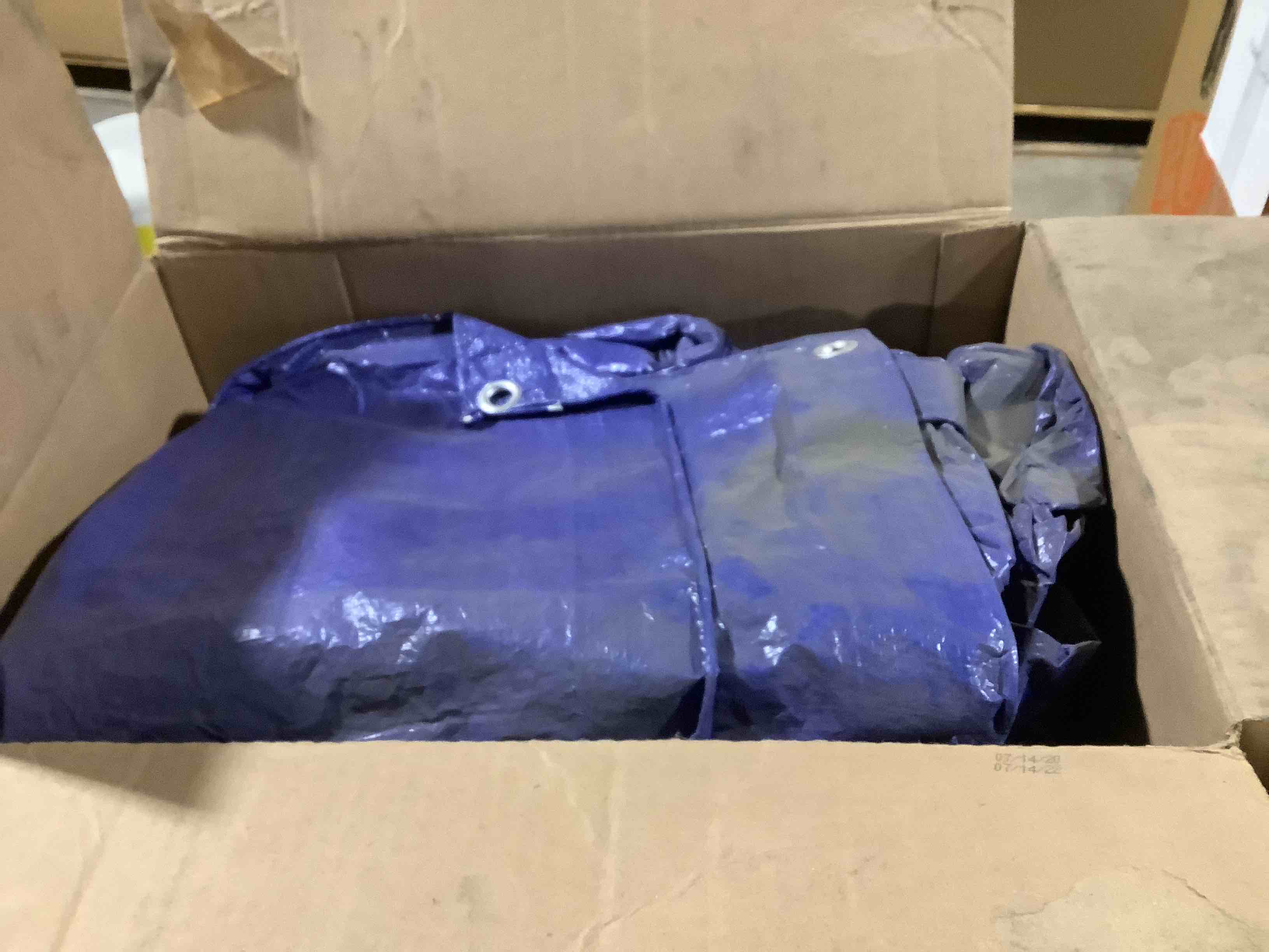 box lot of miscellaneous items 