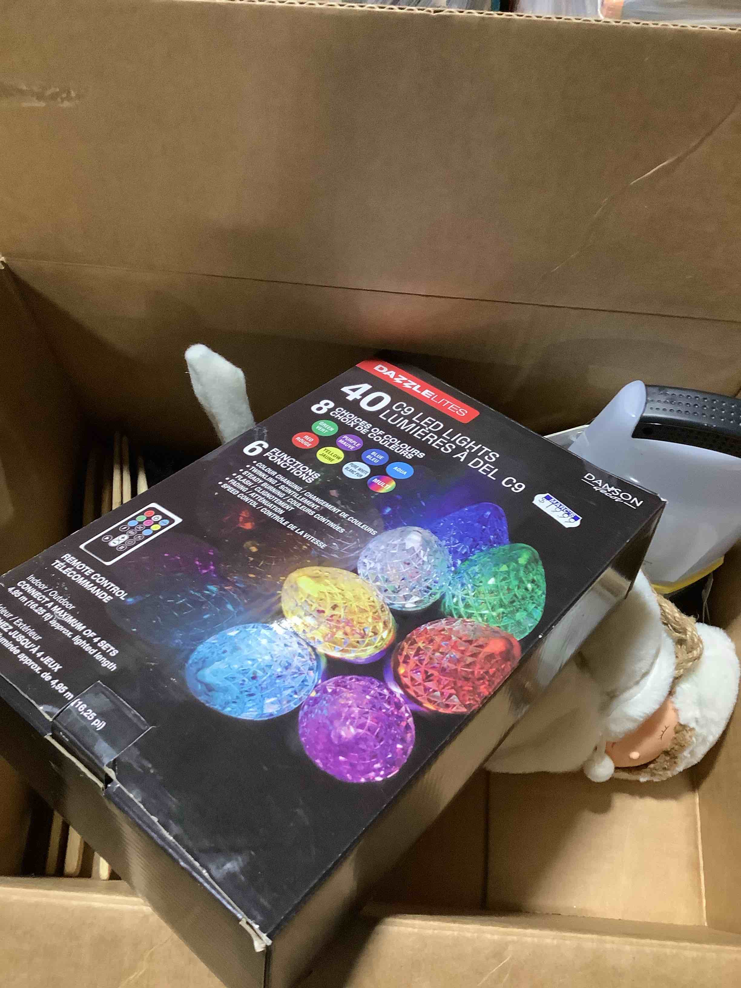 Condition photo showing Good Condition for box lot of miscellaneous items 