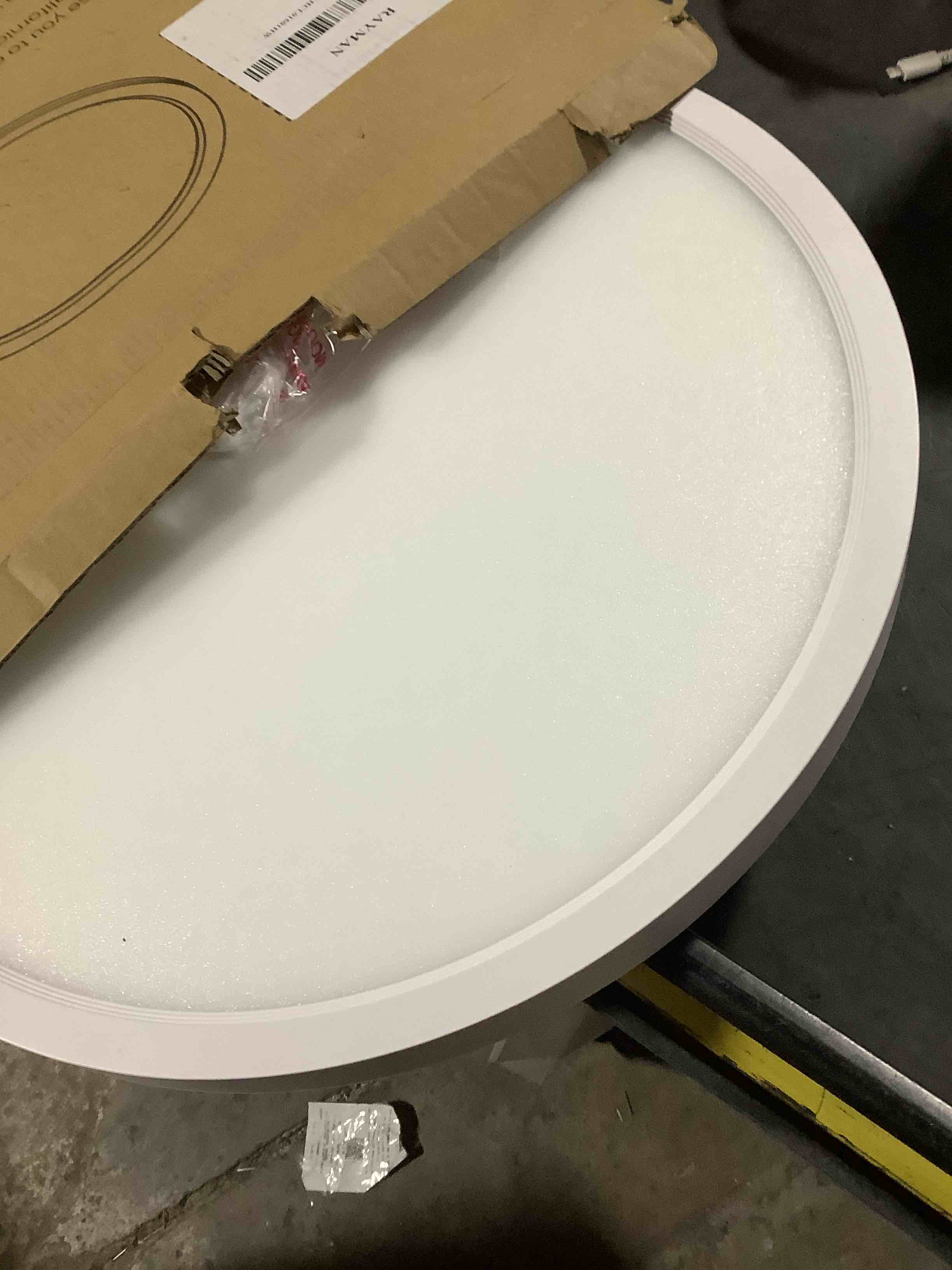 Condition photo showing Good Condition for Cedar Hill 1 -Light Slim 15.75-in White Integrated LED Flush Mount Light With Adjustable Color Temperature Item #7975815 | Model #LSMP-CHCL01601HW