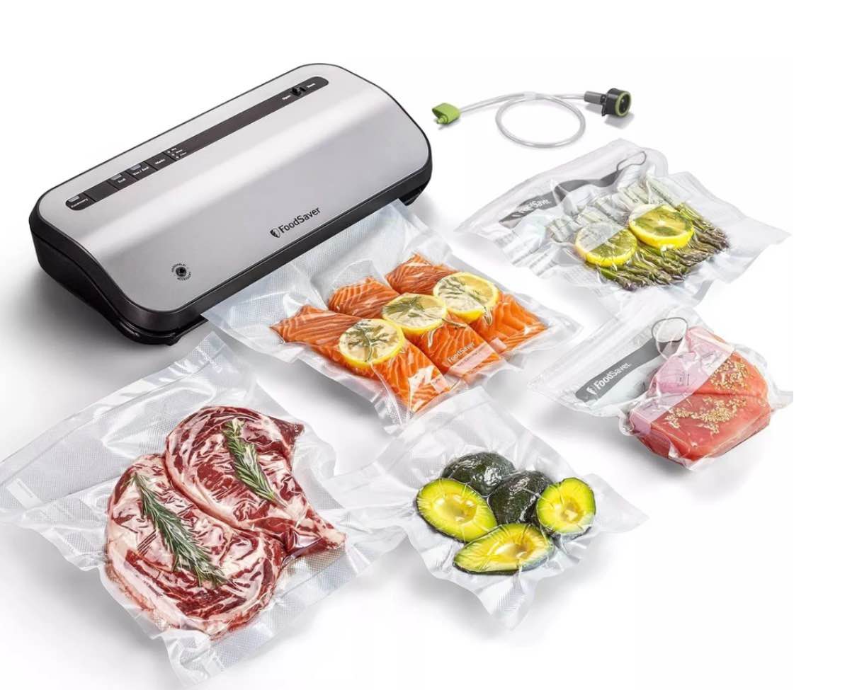 foodsaver preserve vacuum sealer, 14-piece starter kit, vacuum seal roll & bags