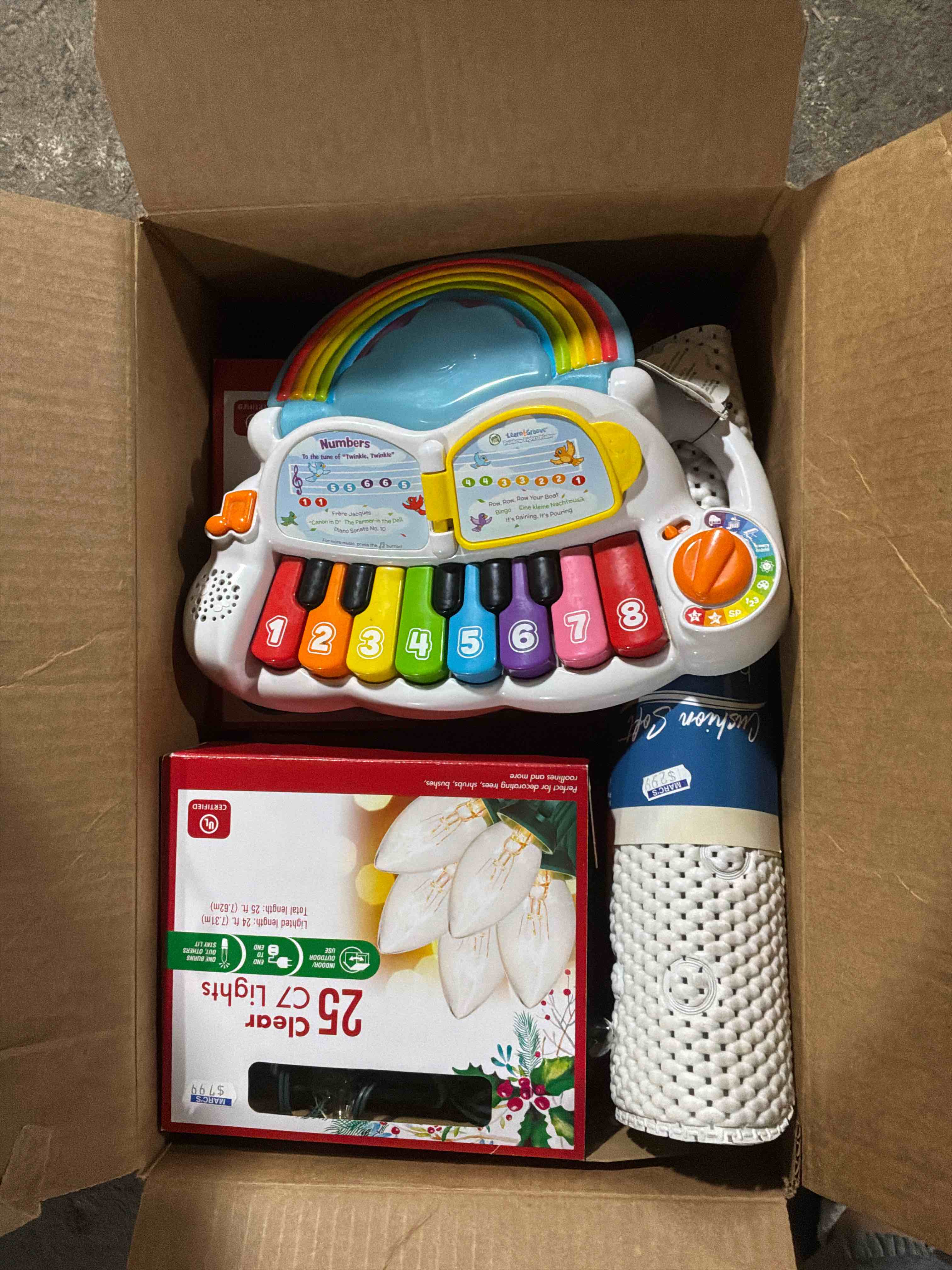 Condition photo showing Good Condition for box lot of miscellaneous items 
