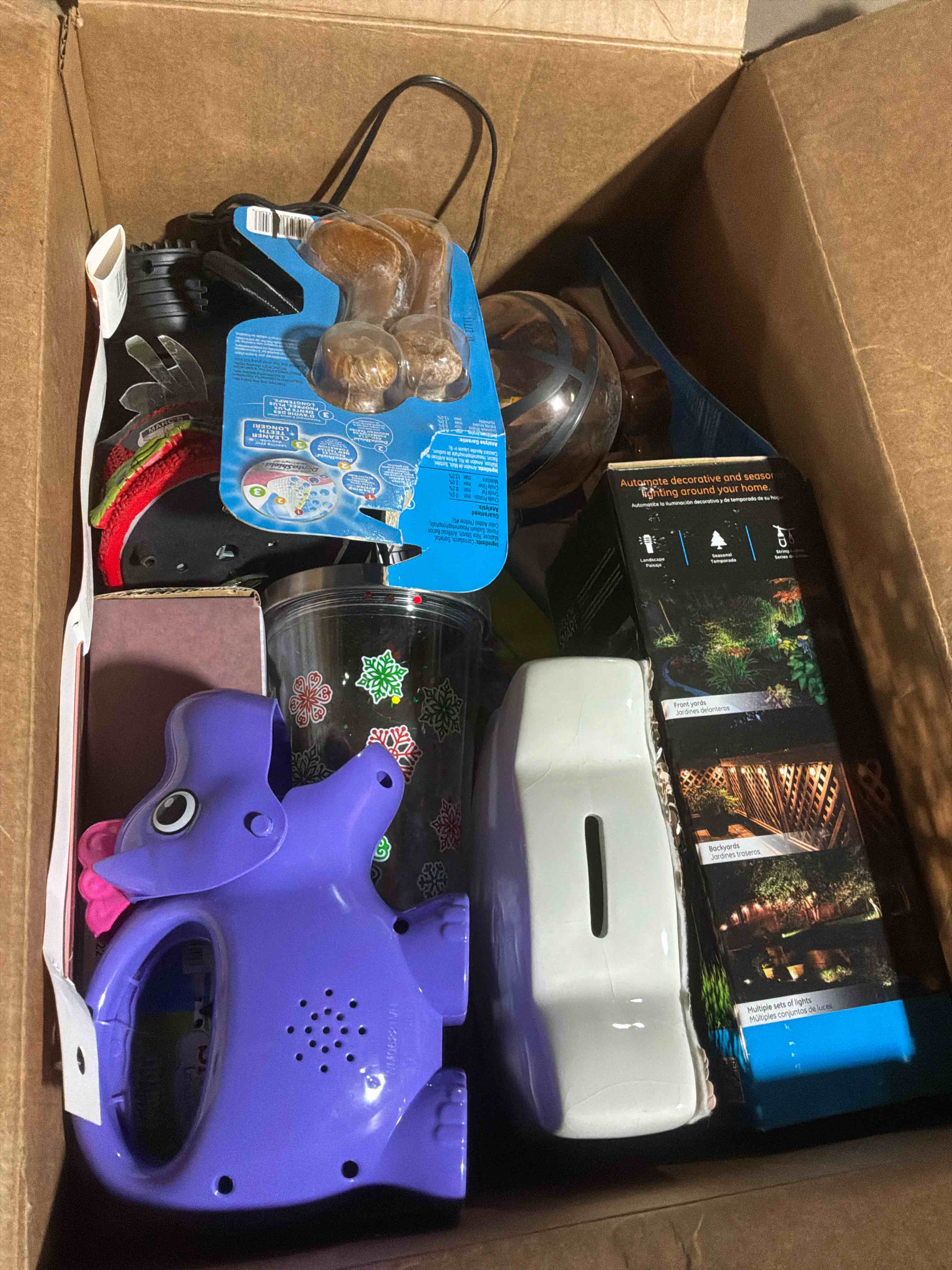 Condition photo showing Good Condition for box lot of miscellaneous items 