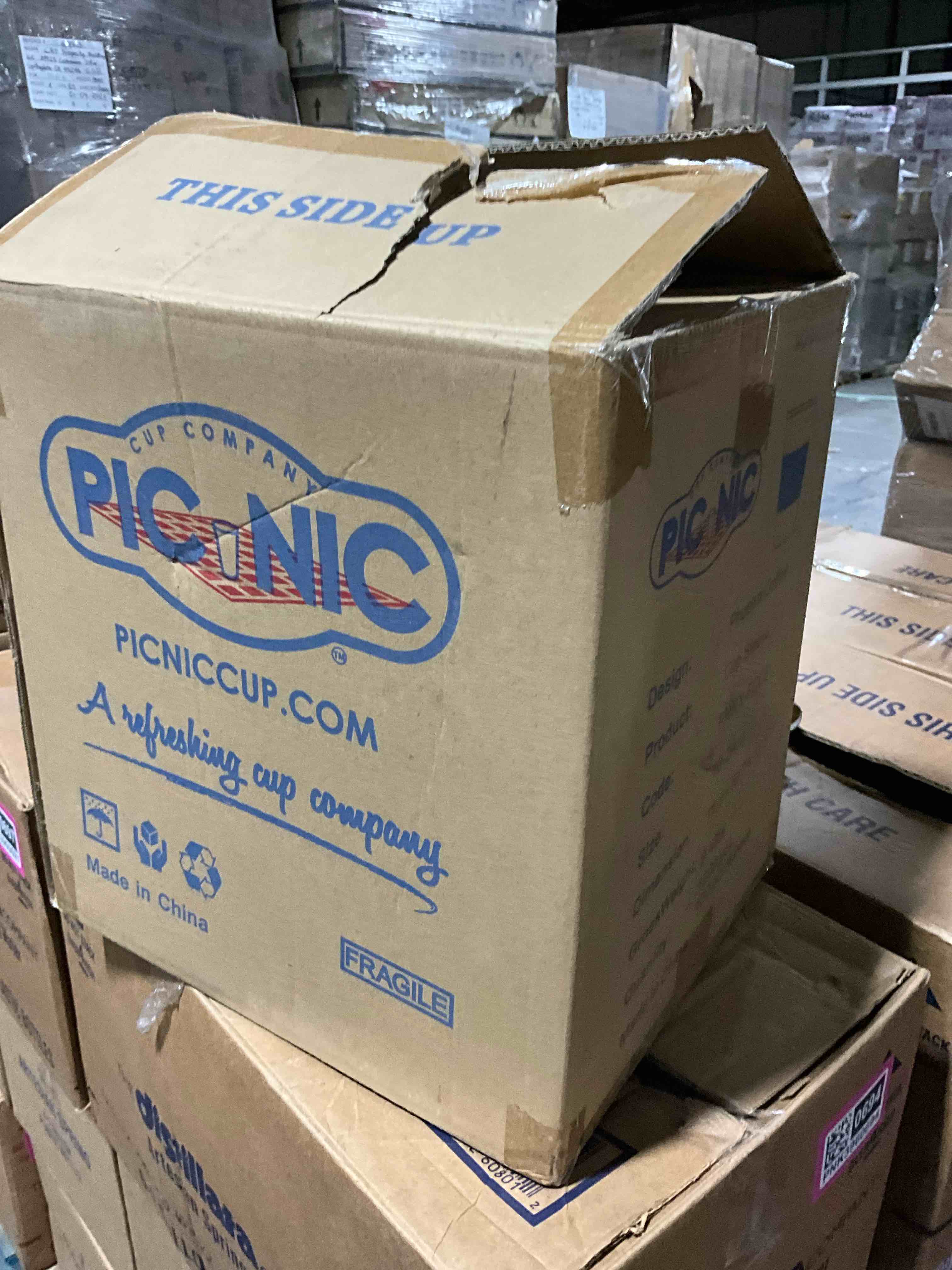 Condition photo showing New/Like New for Case of 1000 Picnic Phoenix coffee cup sleeve, 10-24oz