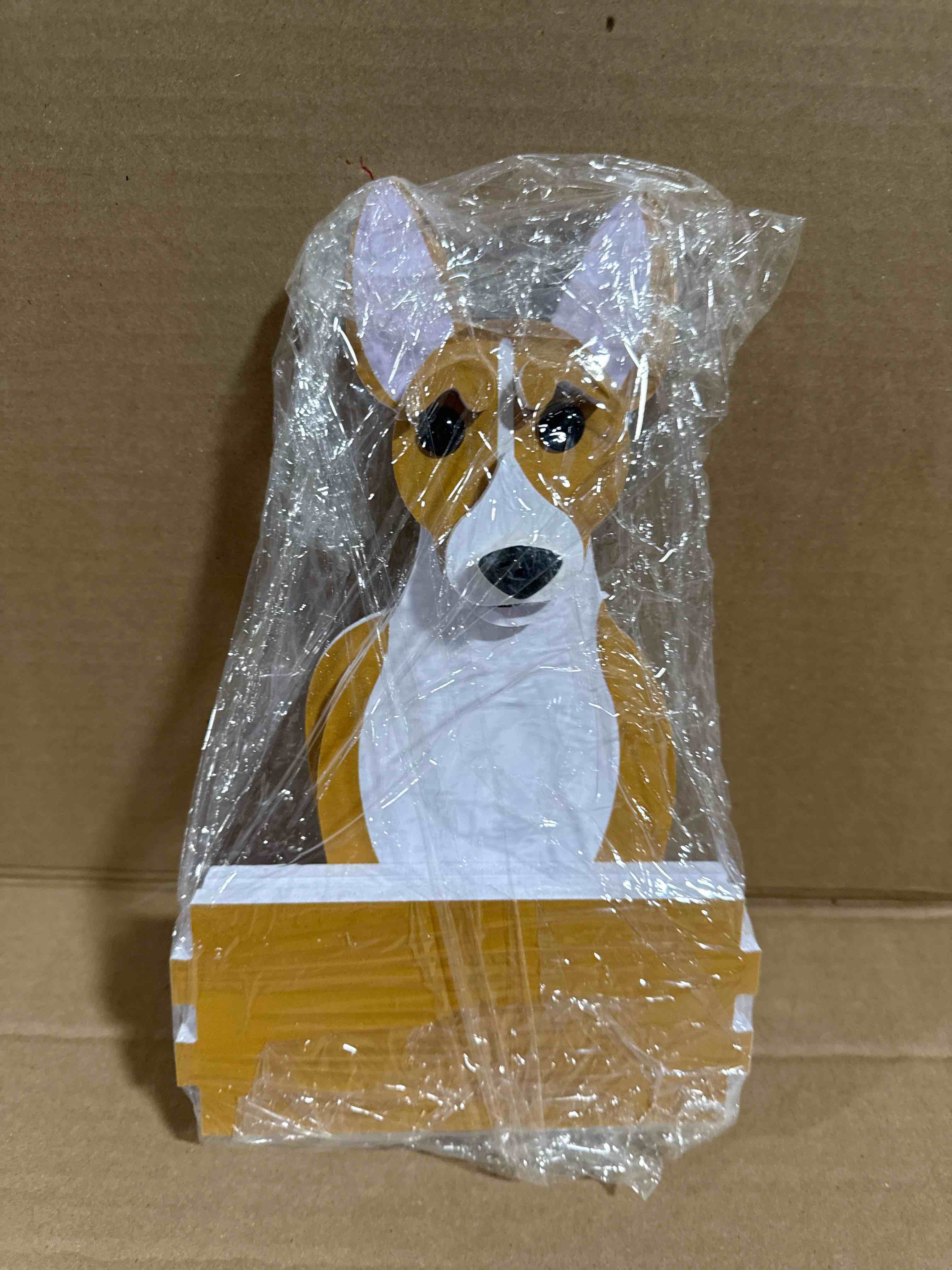 Condition photo showing New/Like New for wooden dog planter brown / white 