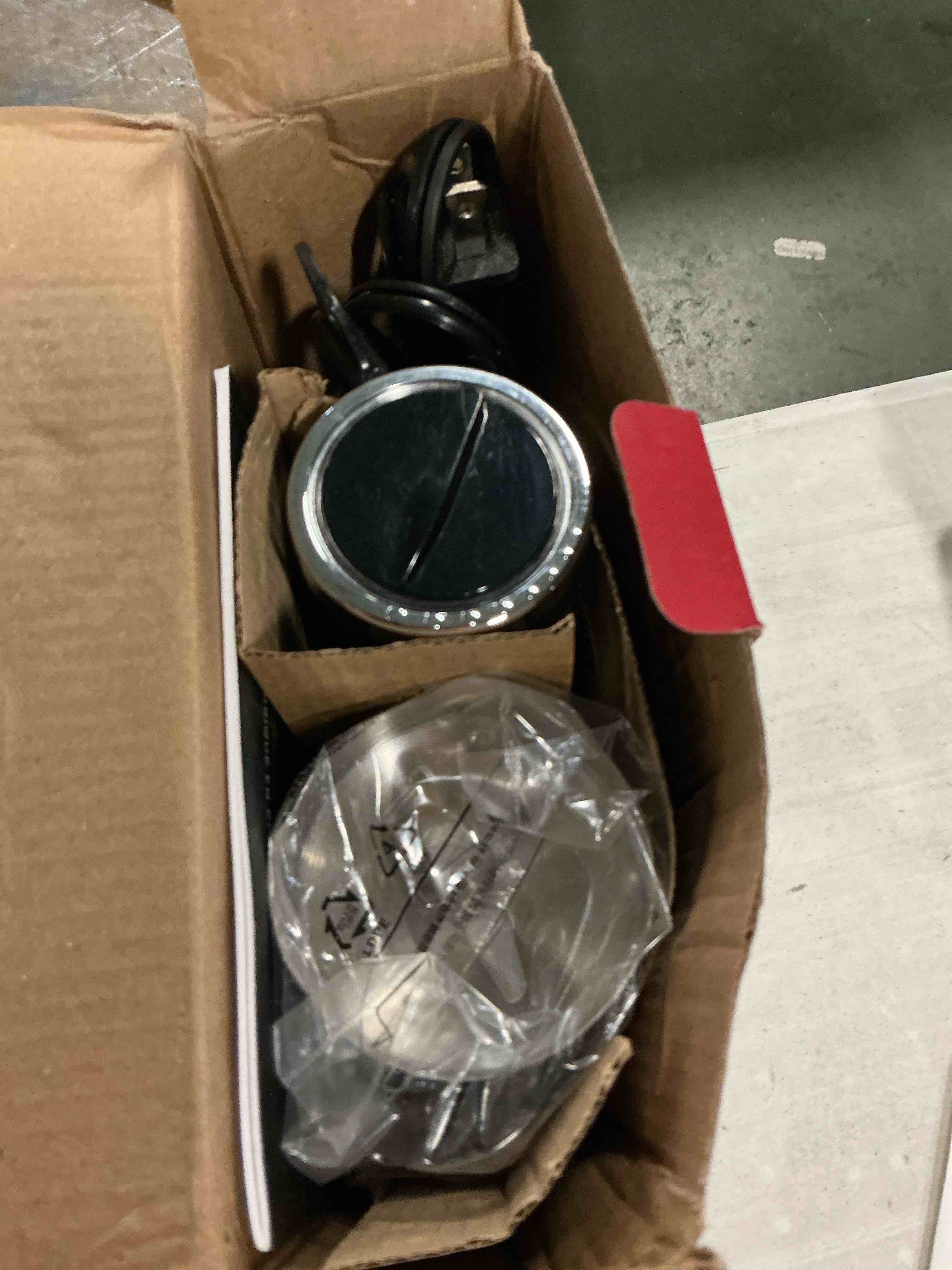 Condition photo showing Good Condition for MuellerLiving Ultra-Stick Immersion Hand Blender, 500W Heavy Duty Motor, 8-Speed Turbo Setting, Includes Blending Shaft, Whisk, Milk Frother & Measuring Beaker