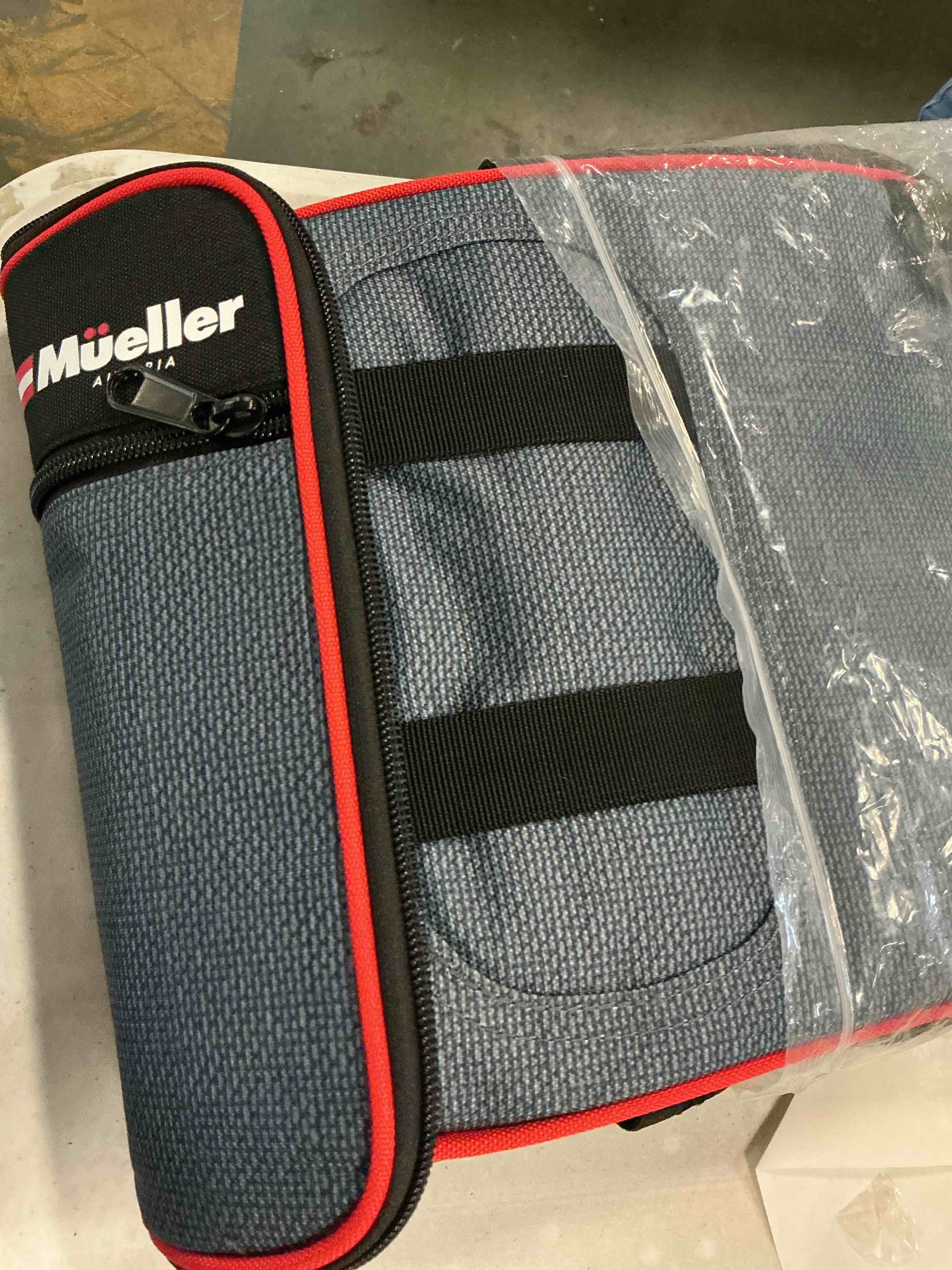 Condition photo showing item condition for MÜELLERHOME Lunch Bag LXS-135b small Grey