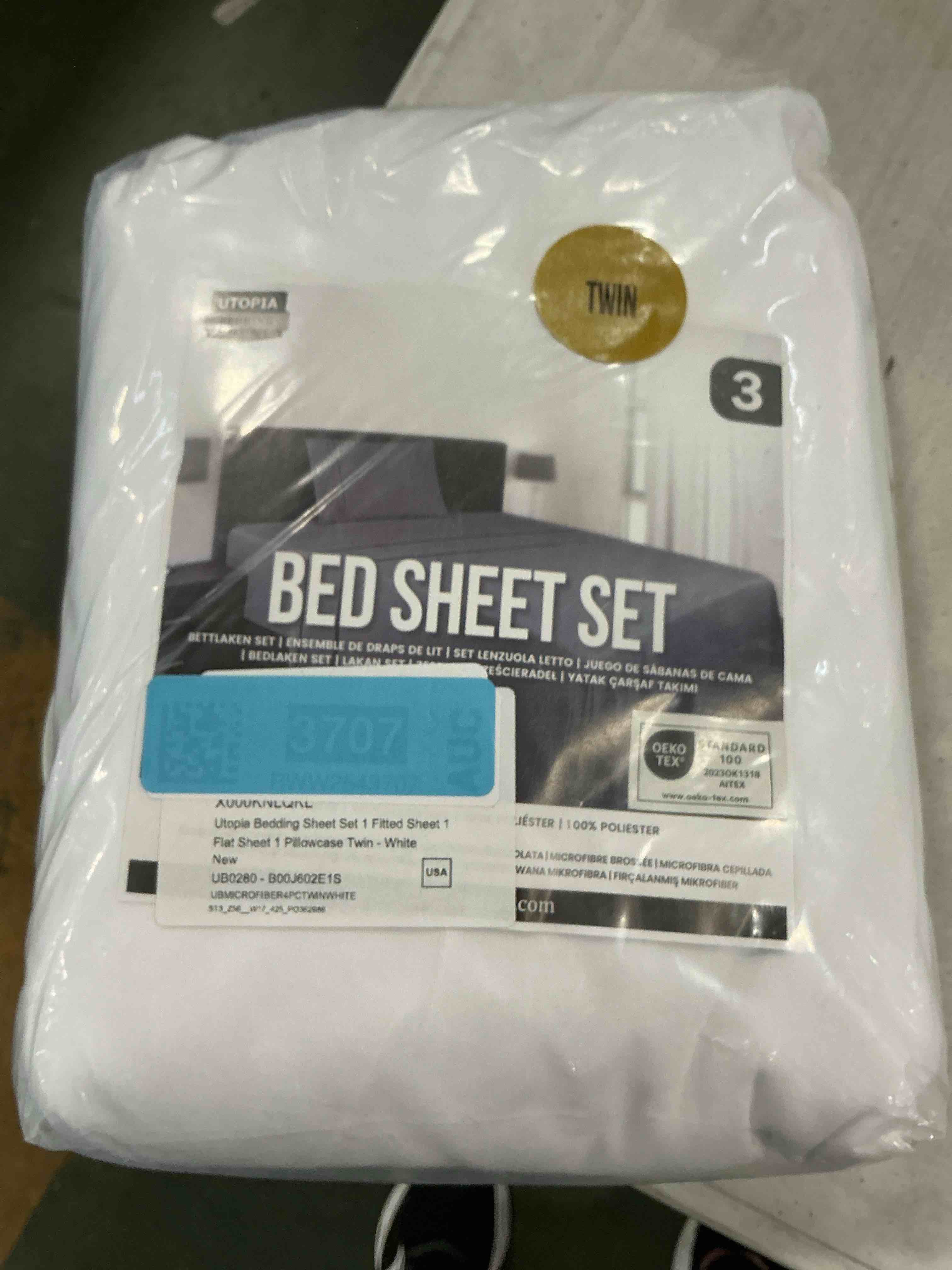 Condition photo showing As Is for Utopia Bedding Twin Sheet Set 3 Piece Bed Sheets for Twin Size Bed, Hotel Luxury, Extra Soft, Cooling Bed Sheets - Wrinkle, and Fade Resistant (White)