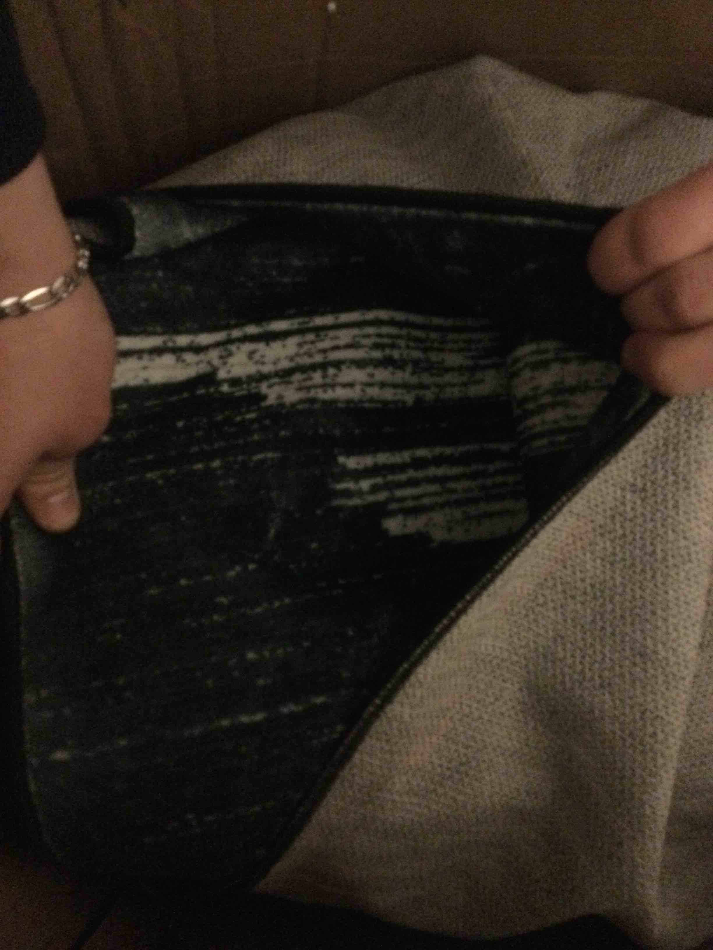 Condition photo showing Good Condition for GarveeHome Black 10x14 Washable Area Rug for Living Room: Modern Striped Washable Living Room Area Rug Striped Modern Non Slip Low Pile Carpet for Bedroom Soft Stain-Resistant Carpet. Black/Beige 10' x 13' (Rectangular)