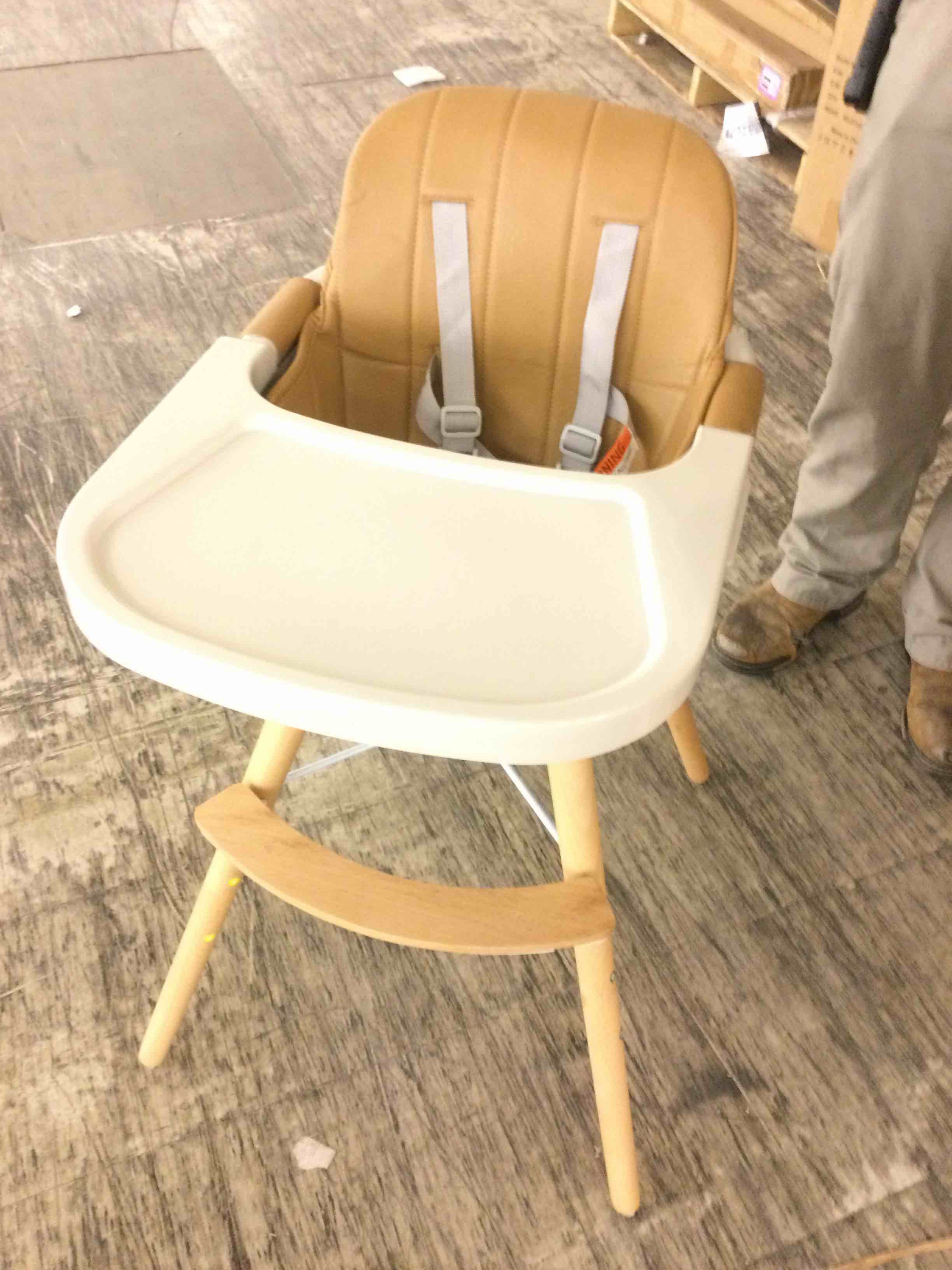 Condition photo showing Good Condition for Mallify 3-in-1 Convertible Wooden High Chair, High Chairs for Babies and Toddlers, Baby High Chair with Adjustable Legs & Dishwasher Safe Tray, Made of Sleek Hardwood & Premium Leatherette, Brown