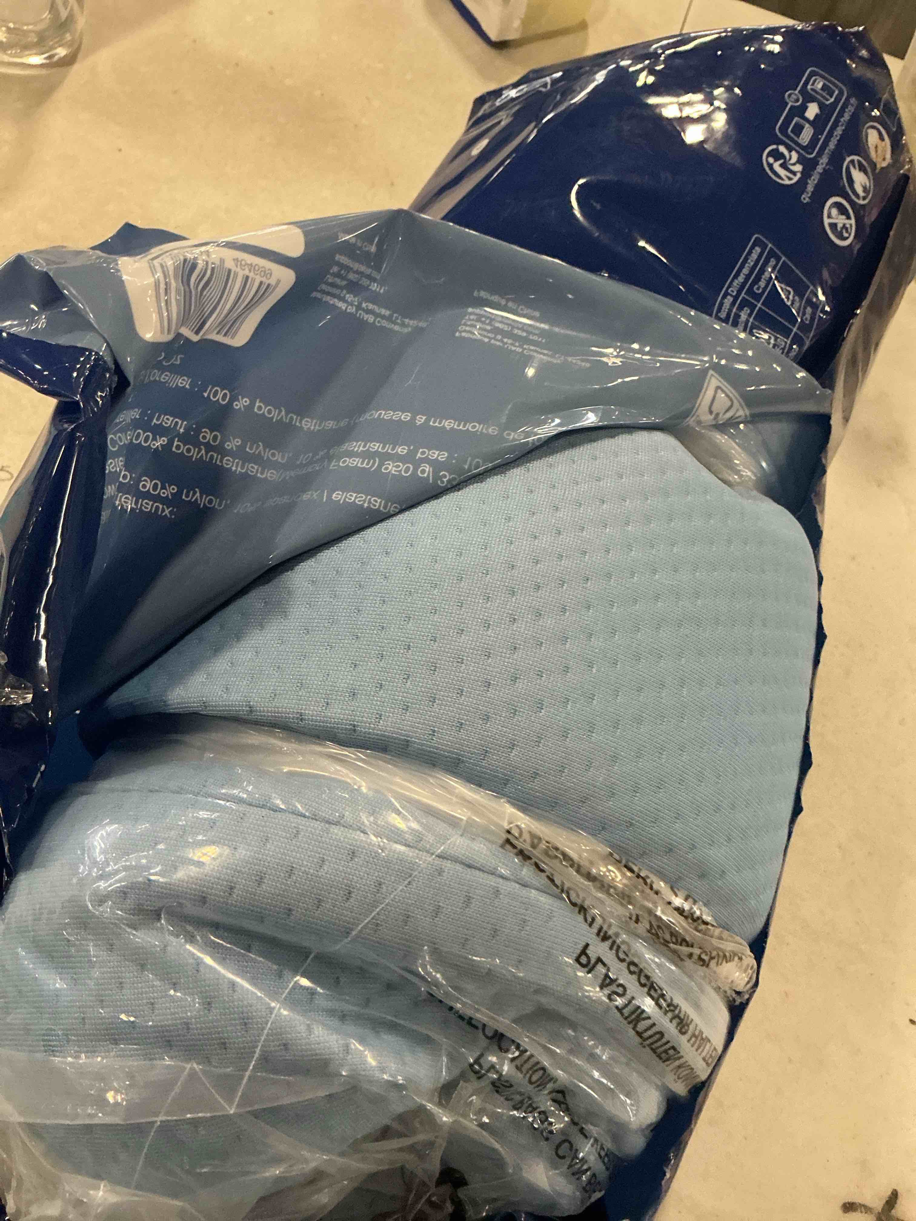 Condition photo showing Good Condition for Derila Ergo Cervical Neck Pillow for Sleeping Ergonomic Pillow Contour Neck Support Memory Foam Pillows for Back, Side Sleeper Pillows 21.25 x 14.17 x 4.72 inches Pillow - 21.25 x 14.17 x 4.72 in