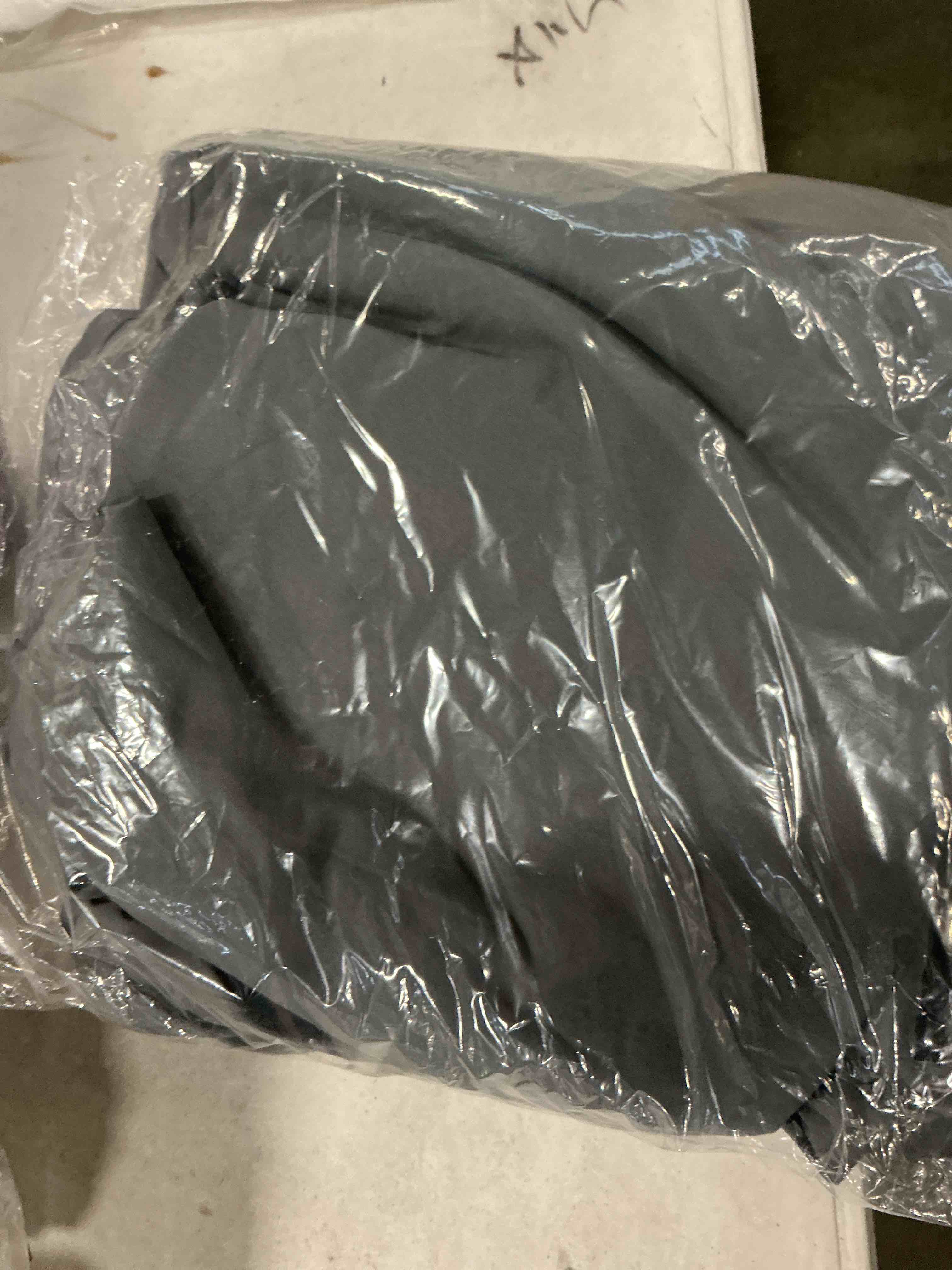 Condition photo showing Good Condition for Utopia Bedding Queen Sheet Set – 4 Piece Bed Sheets for Queen Size Bed, Soft and Breathable Microfiber, Includes 1 Fitted Sheet, 1 Flat Sheet and 2 Pillowcases (Grey) Grey Queen