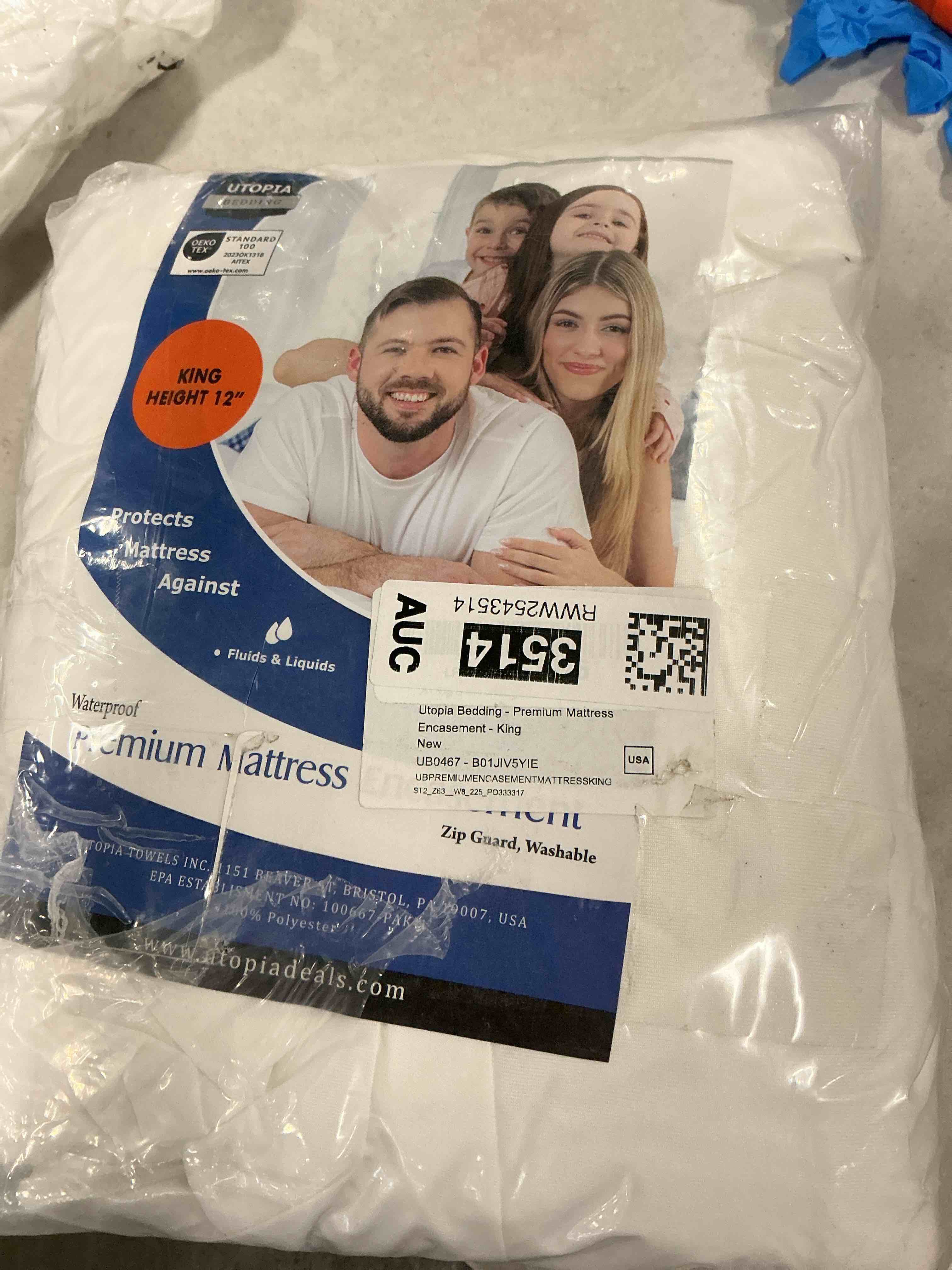 Condition photo showing Good Condition for Queen Size 4 Piece Sheet Set - Comfy Breathable & Cooling Bed Sheets Set - Hotel Luxury Bedding for Women, Men, Kids & Teens - Deep Pockets, Easy Secure Fit, Soft and Wrinkle Free - Oeko-Tex - White Queen 01 - White