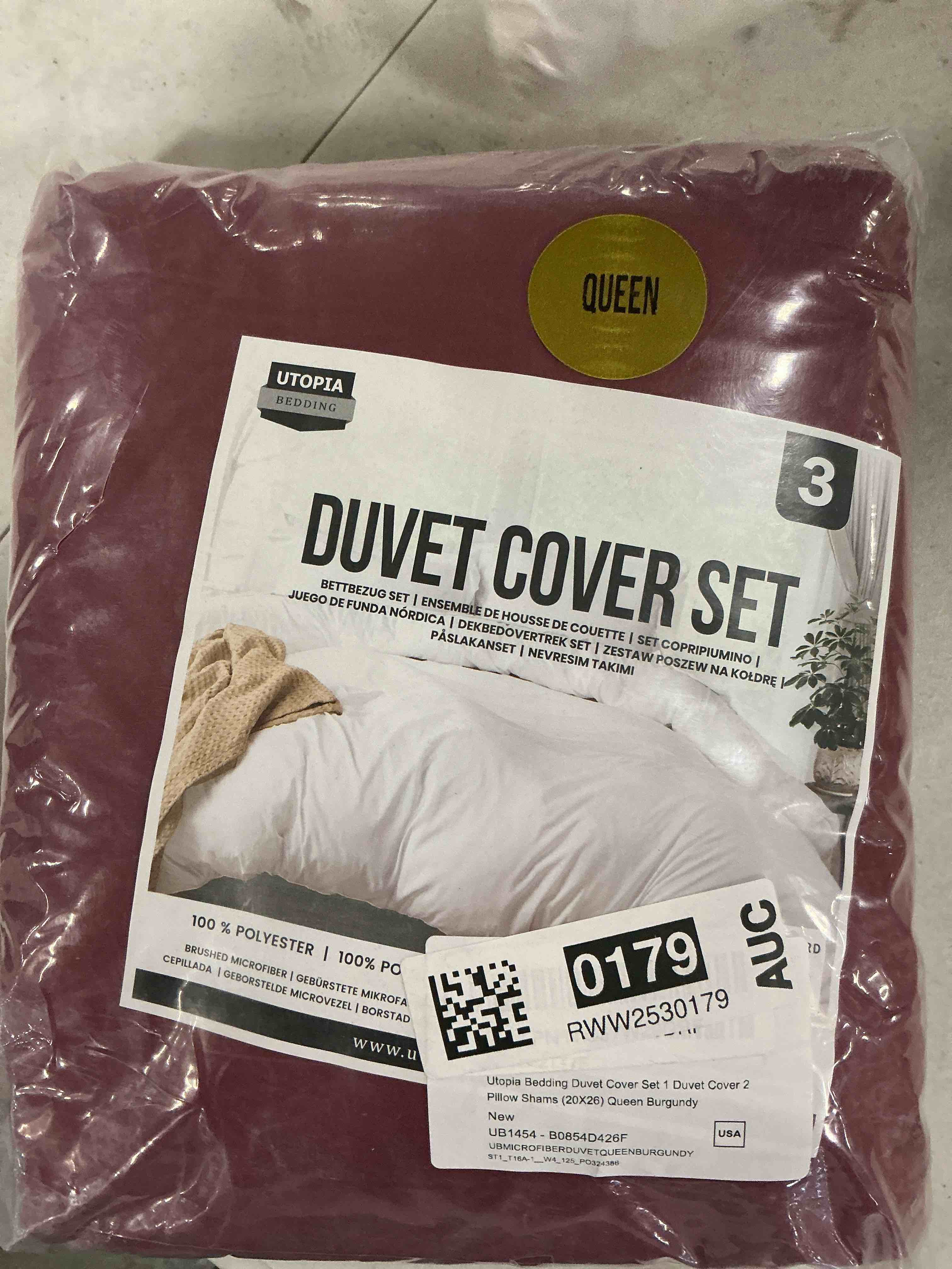 Condition photo showing Good Condition for Utopia Bedding Duvet Cover Queen Size - 3 Piece with Zipper Closure - 1 Comforter Cover 90X90 Inches & 2 Pillow Shams 20X26 Inches (Burgundy) Comforter Not Included