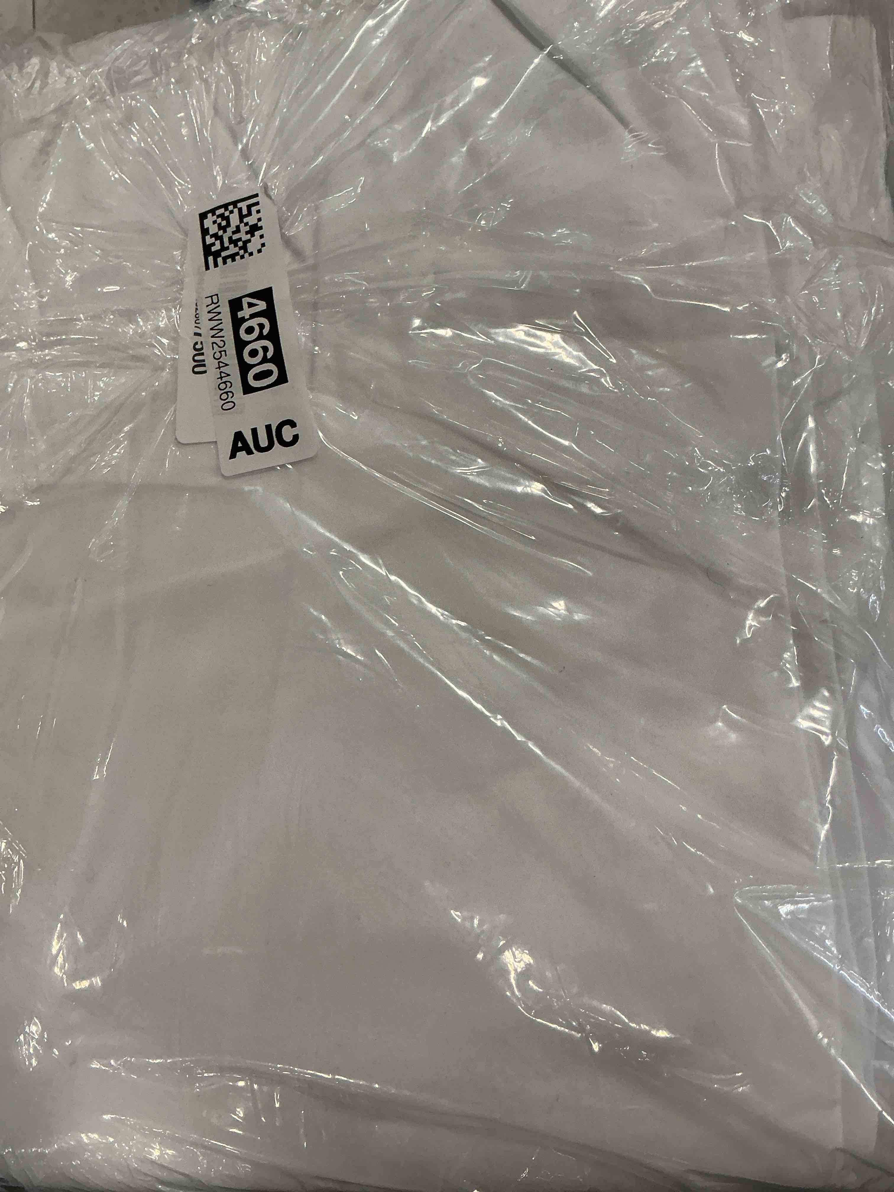 Condition photo showing item condition for California Design Den Certified 100% Egyptian Cotton Sheets King Size Deep Pocket Set - King Percale Sheet Set with Deep Pockets, Lightweight, Crisp, Durable Luxury Bedding - White